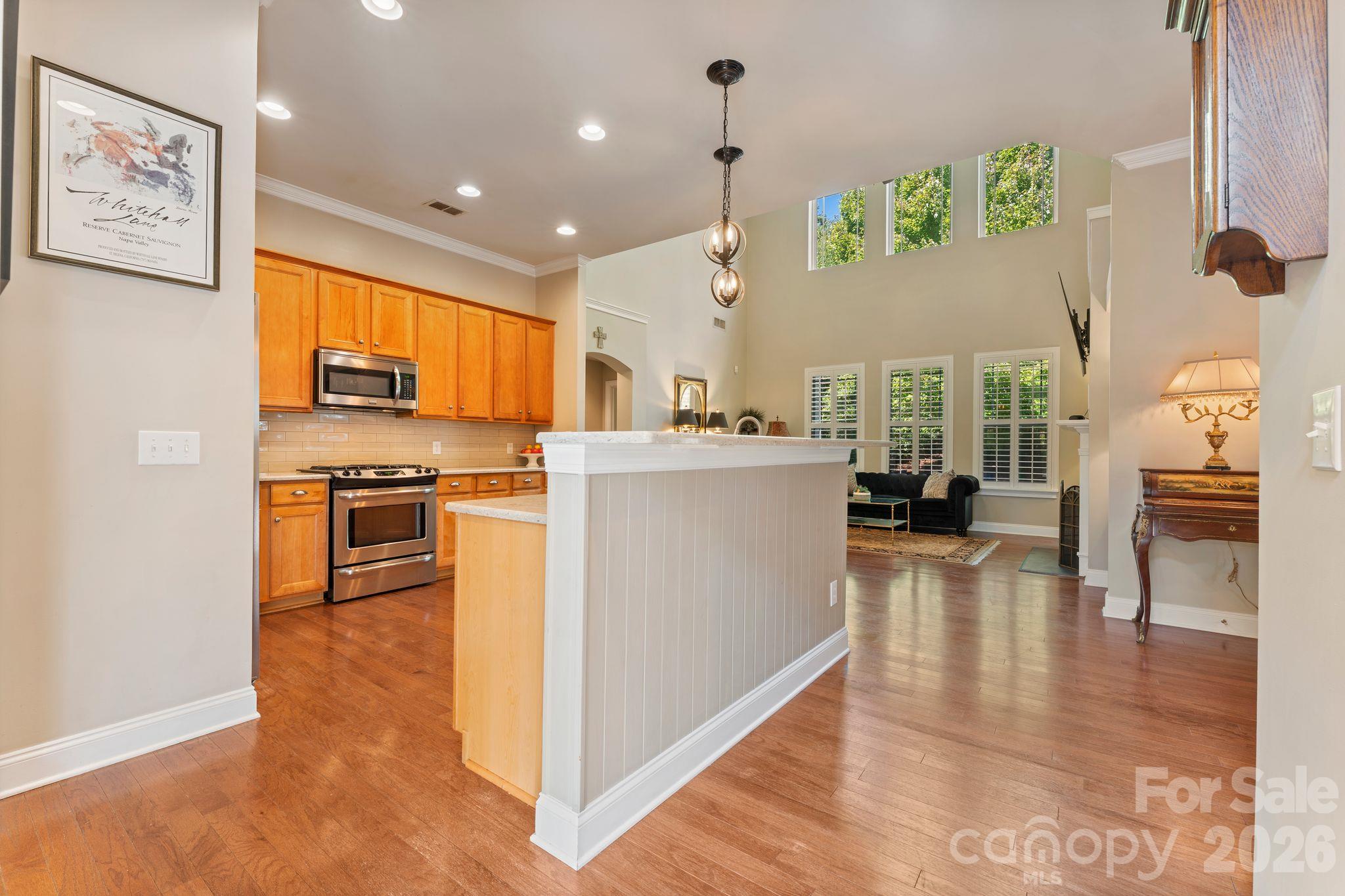 8011 Cottsbrooke Drive Property Photo 16