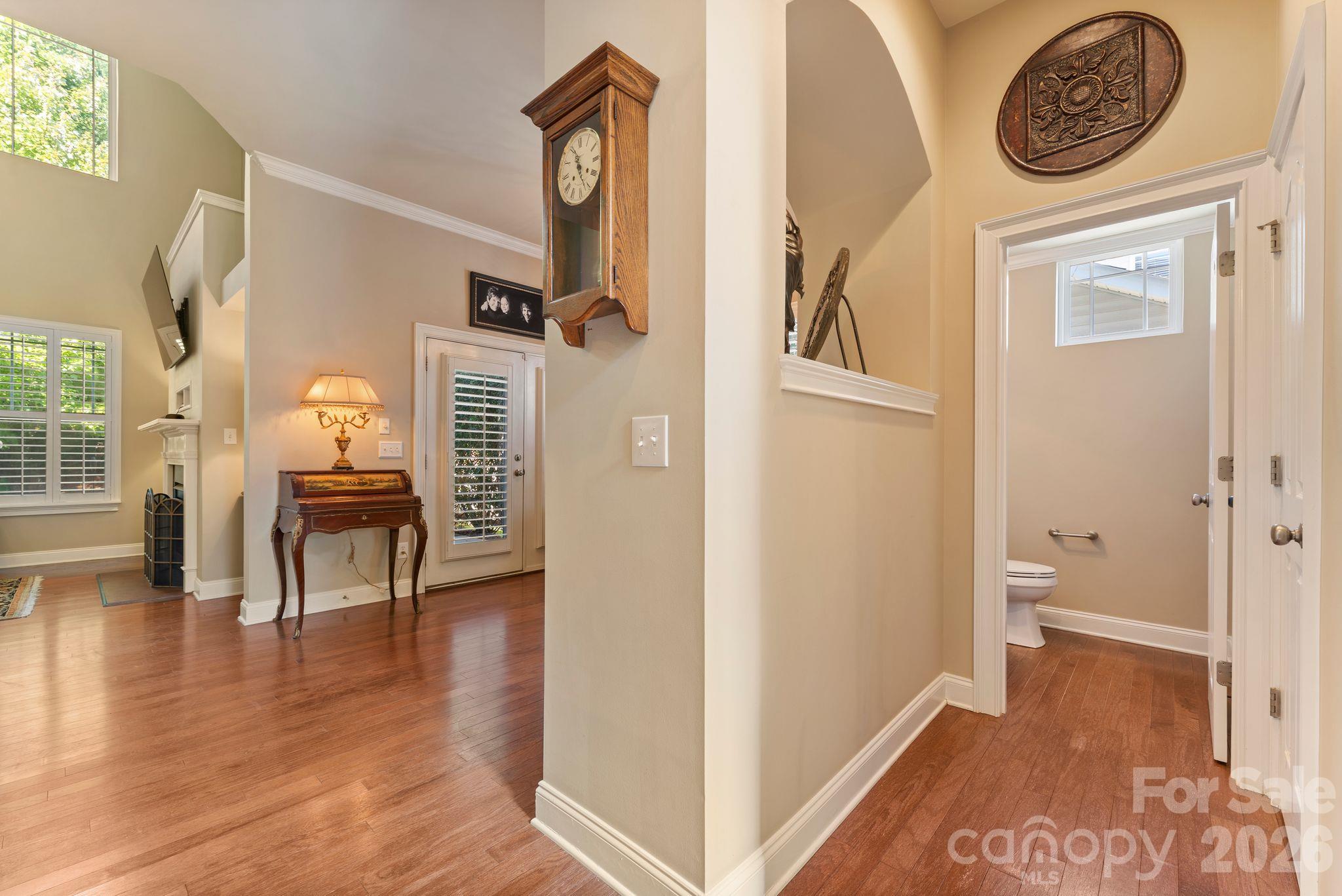 8011 Cottsbrooke Drive Property Photo 24