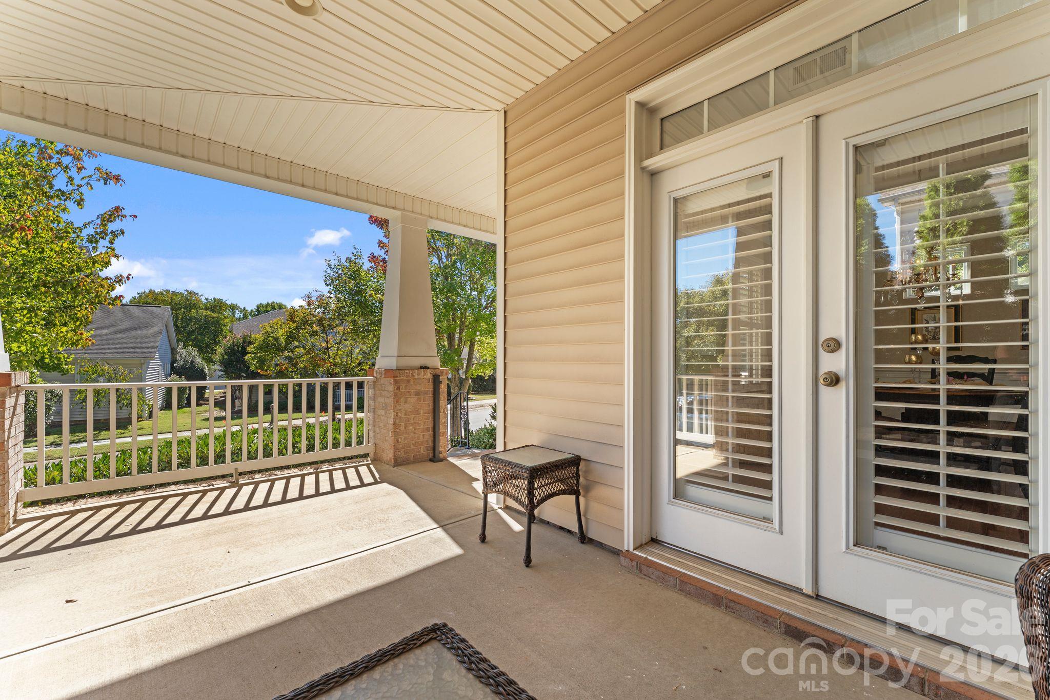 8011 Cottsbrooke Drive Property Photo 32