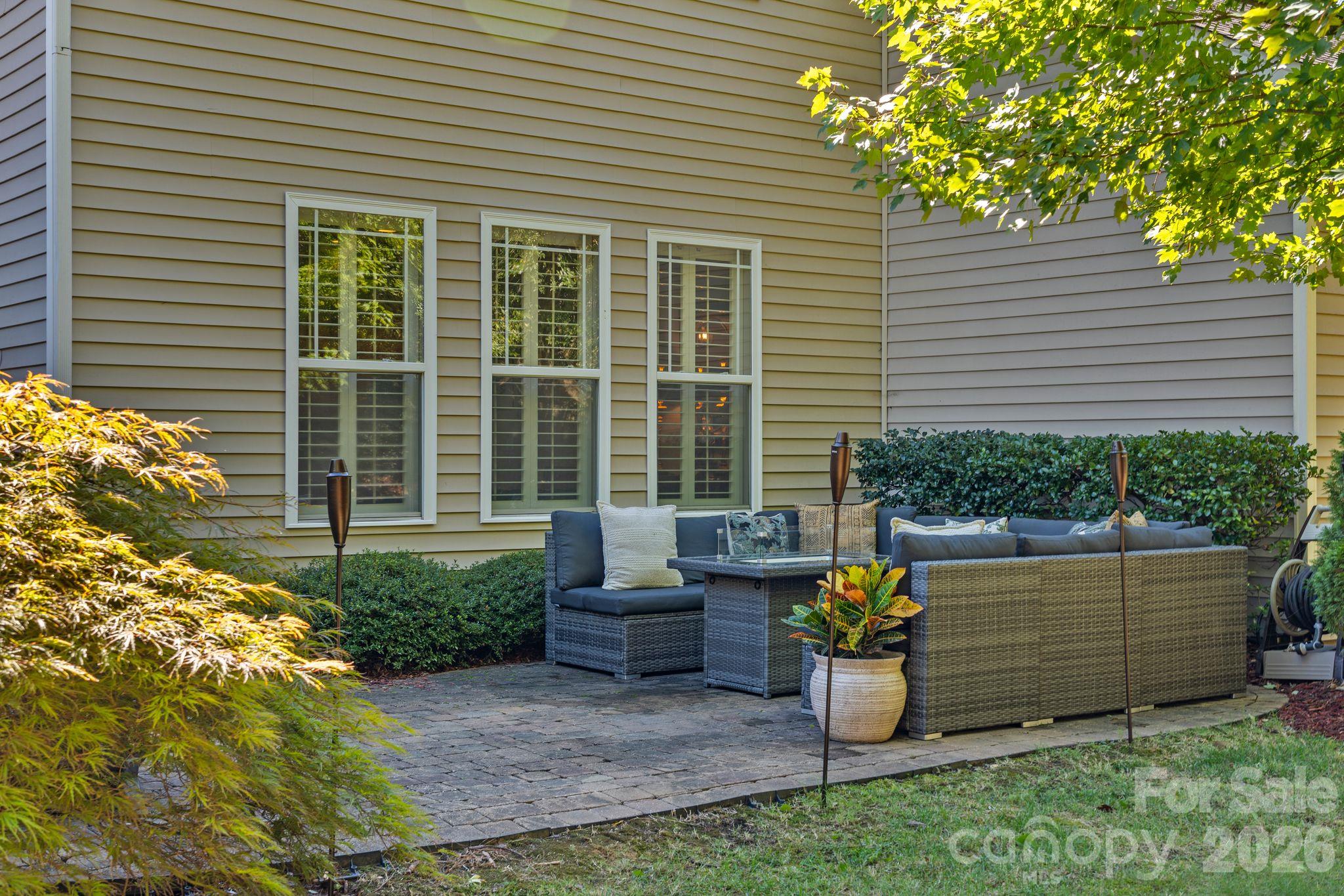 8011 Cottsbrooke Drive Property Photo 45