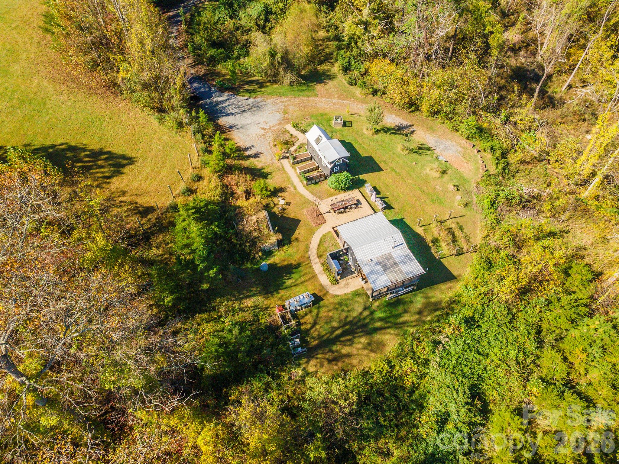 411 Magnolia Lane Property Photo 1