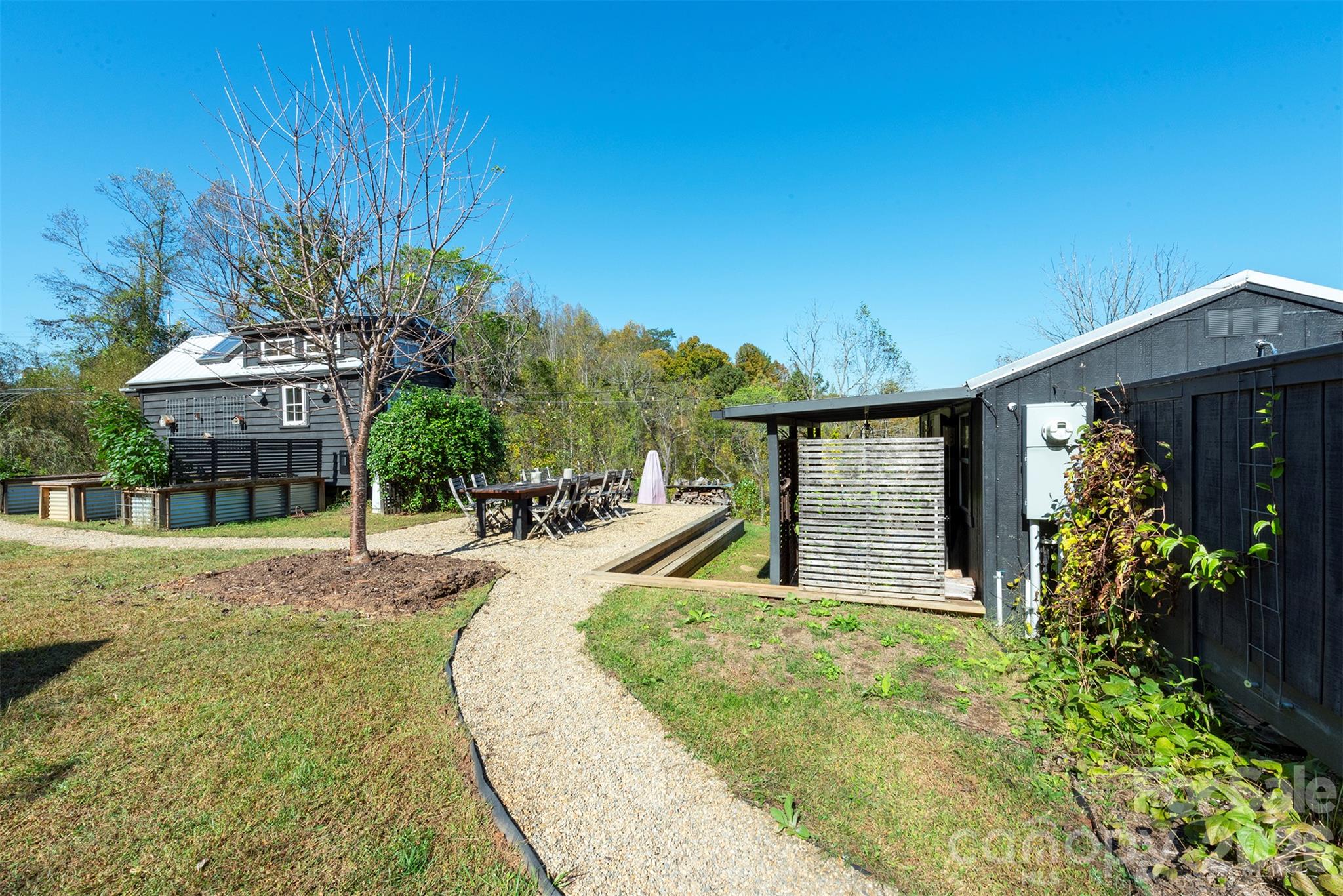 411 Magnolia Lane Property Photo 15