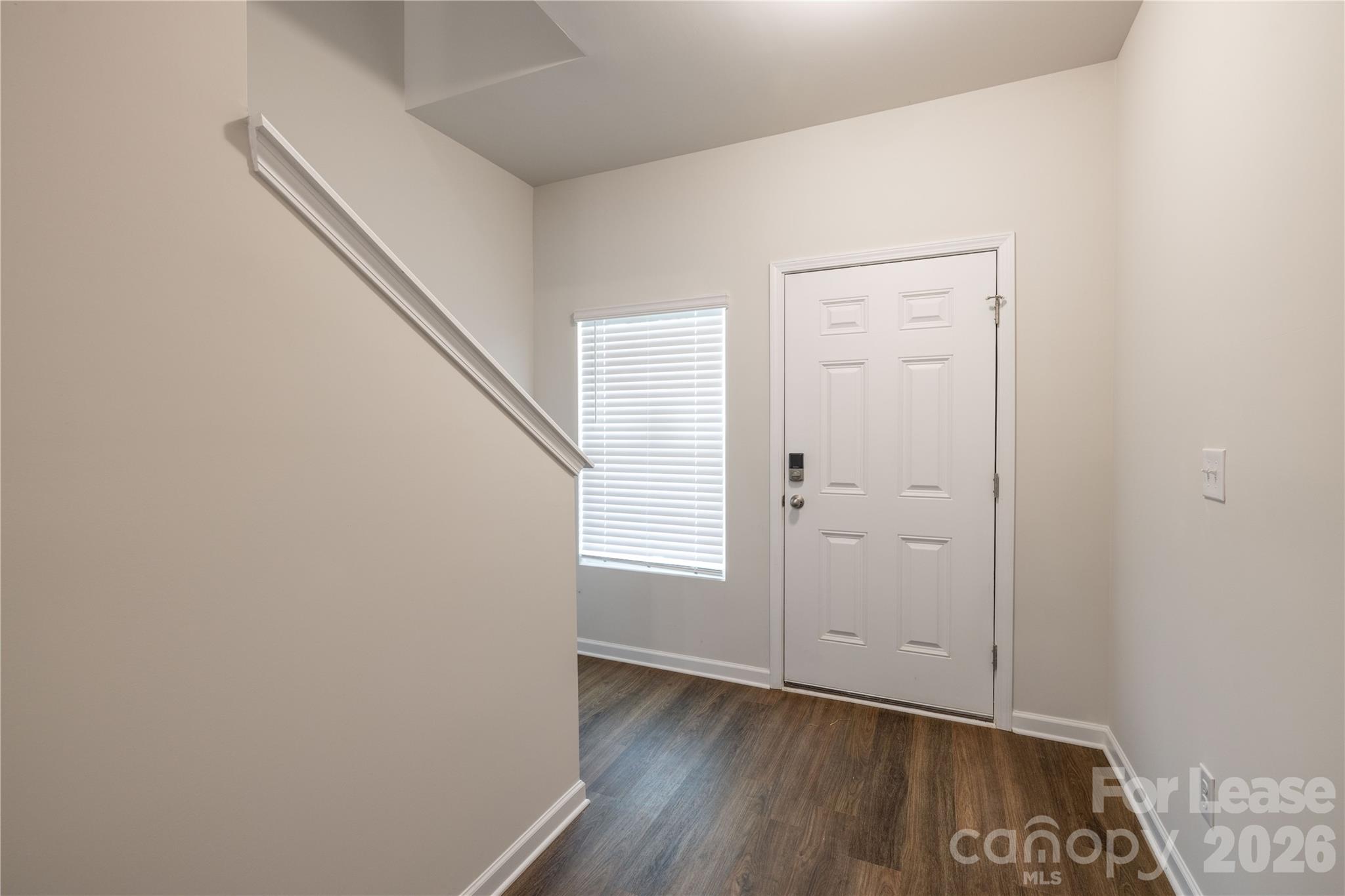 208 S Bell Avenue Property Photo 6