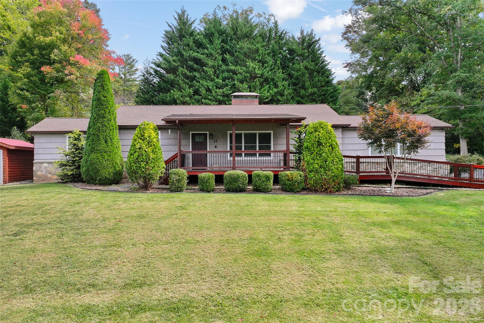 21 Fairlane Lane Property Photo 1