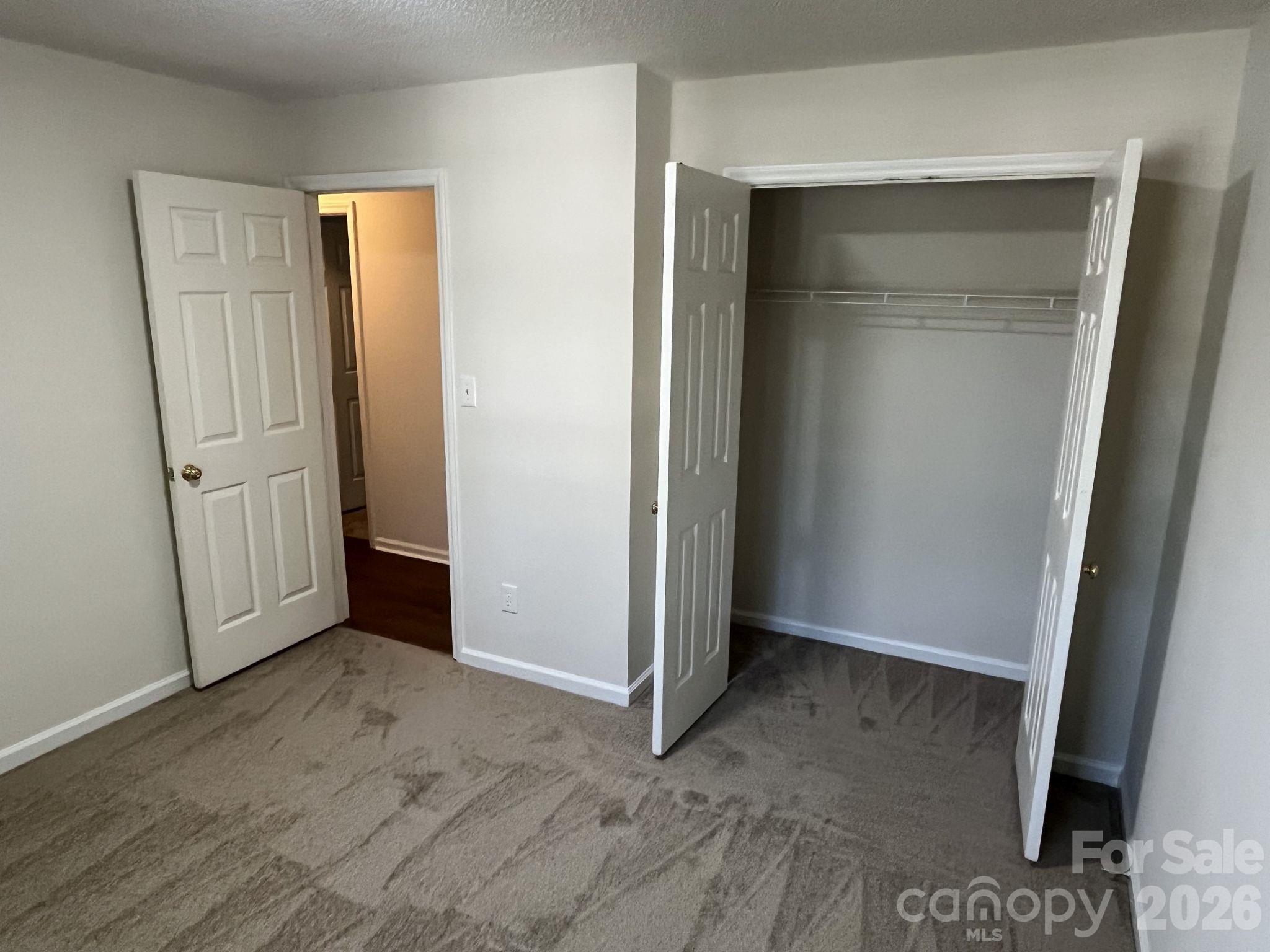 5326 Groveton Court Property Photo 19