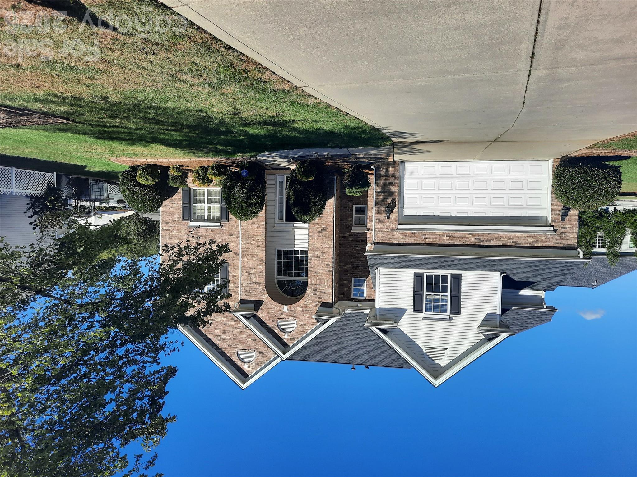4704 Mimosa Place Property Photo 1