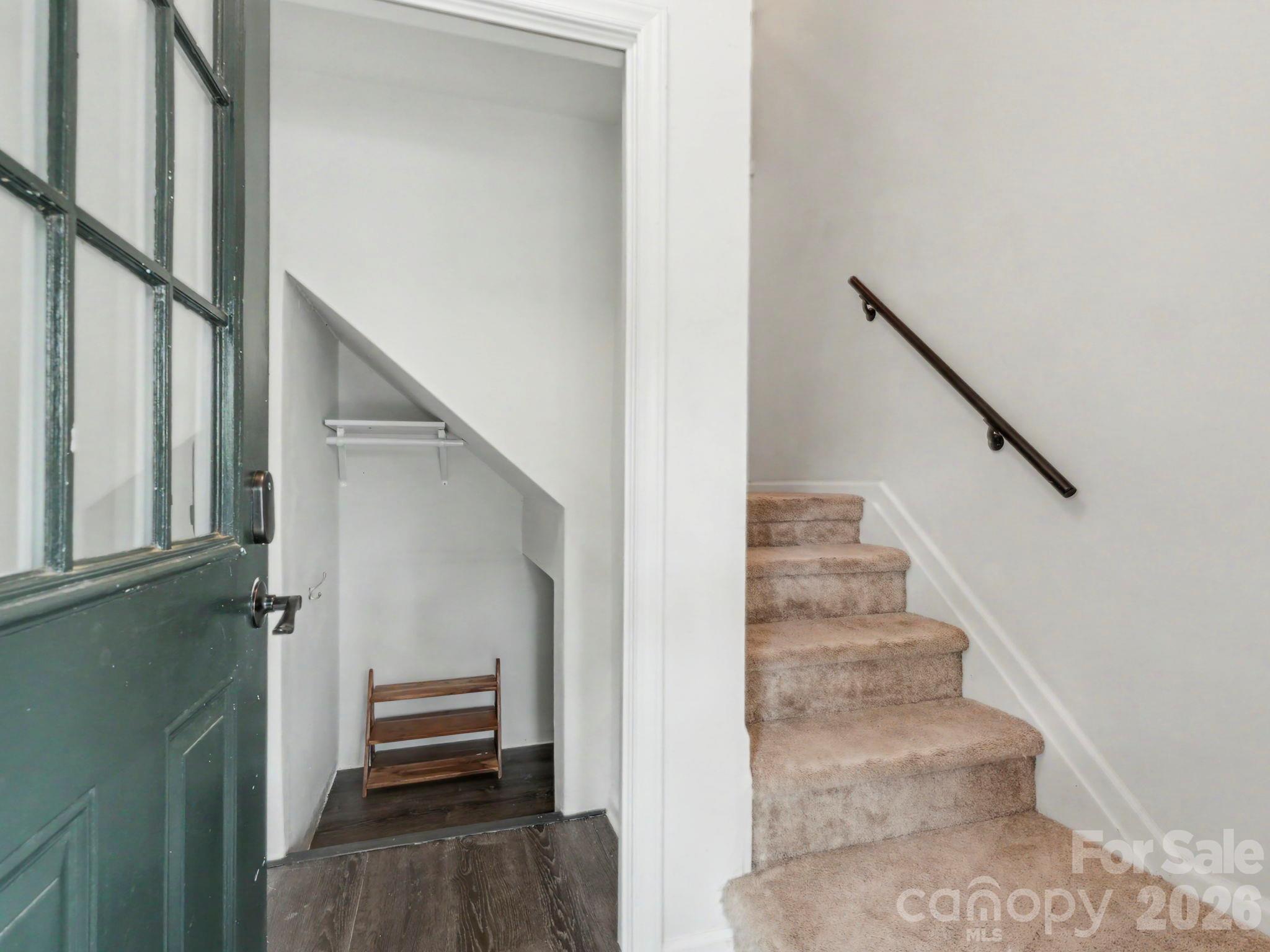 6000 Gray Gate Lane I Property Photo 4