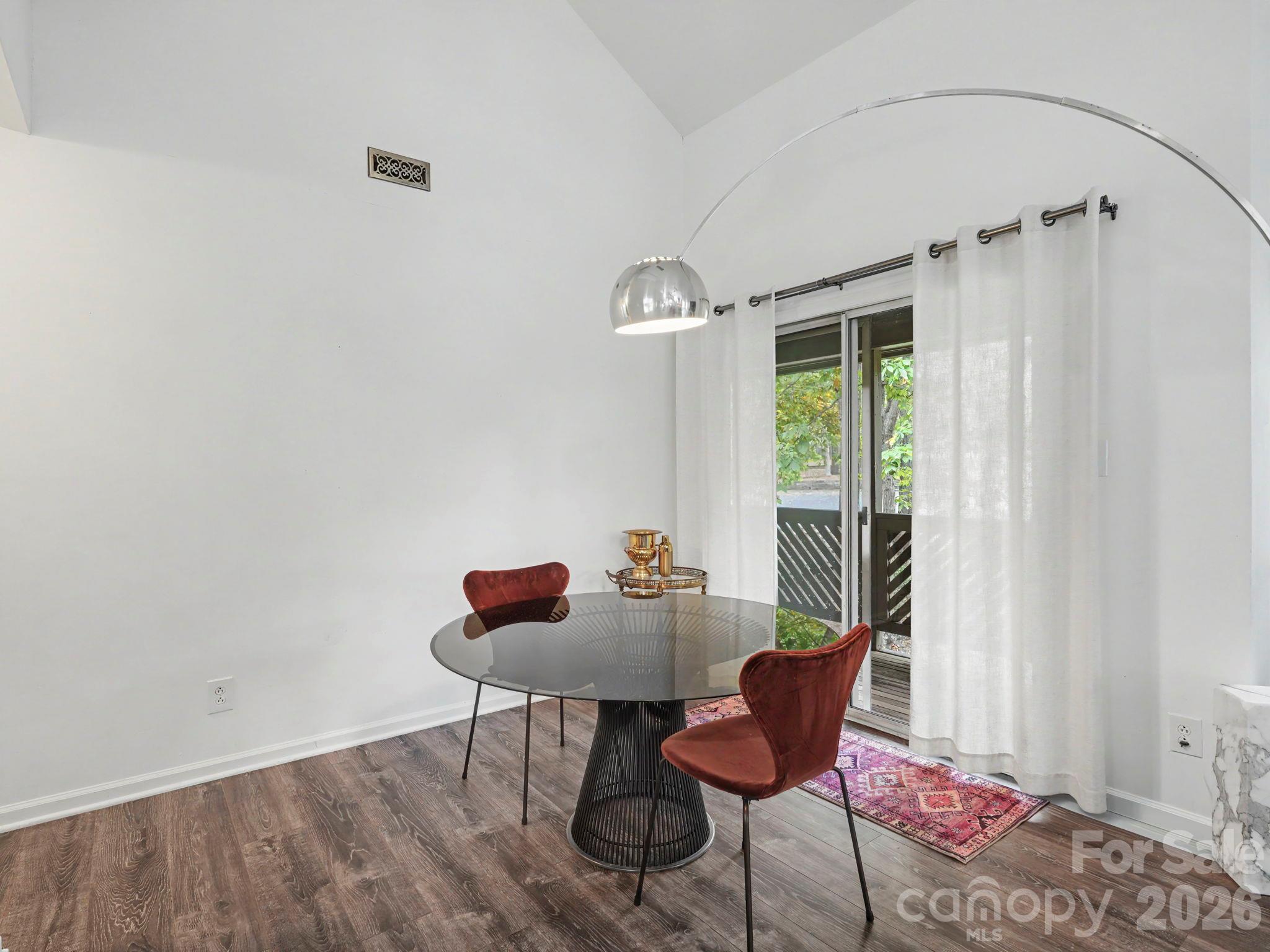 6000 Gray Gate Lane I Property Photo 14