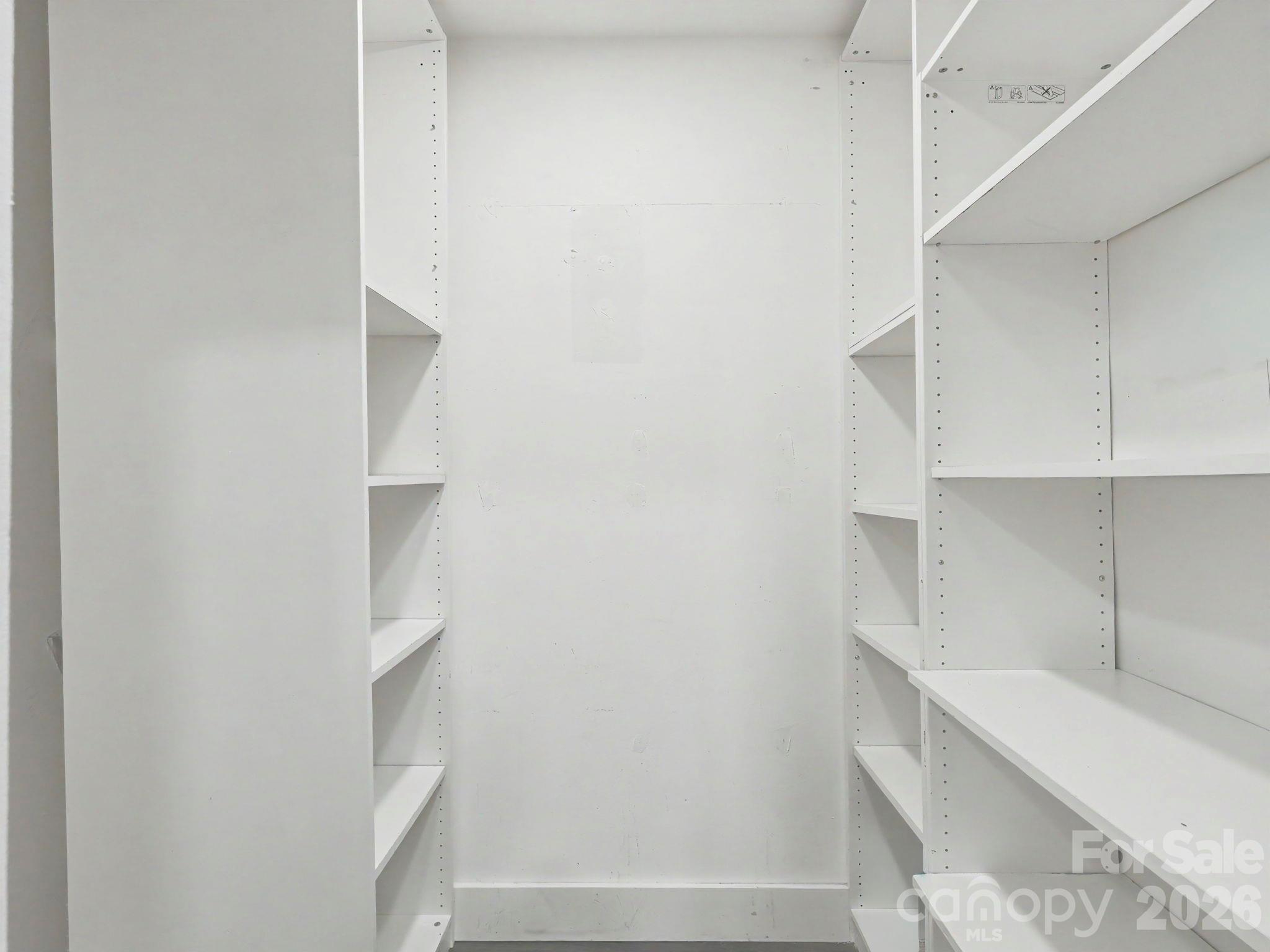 6000 Gray Gate Lane I Property Photo 18
