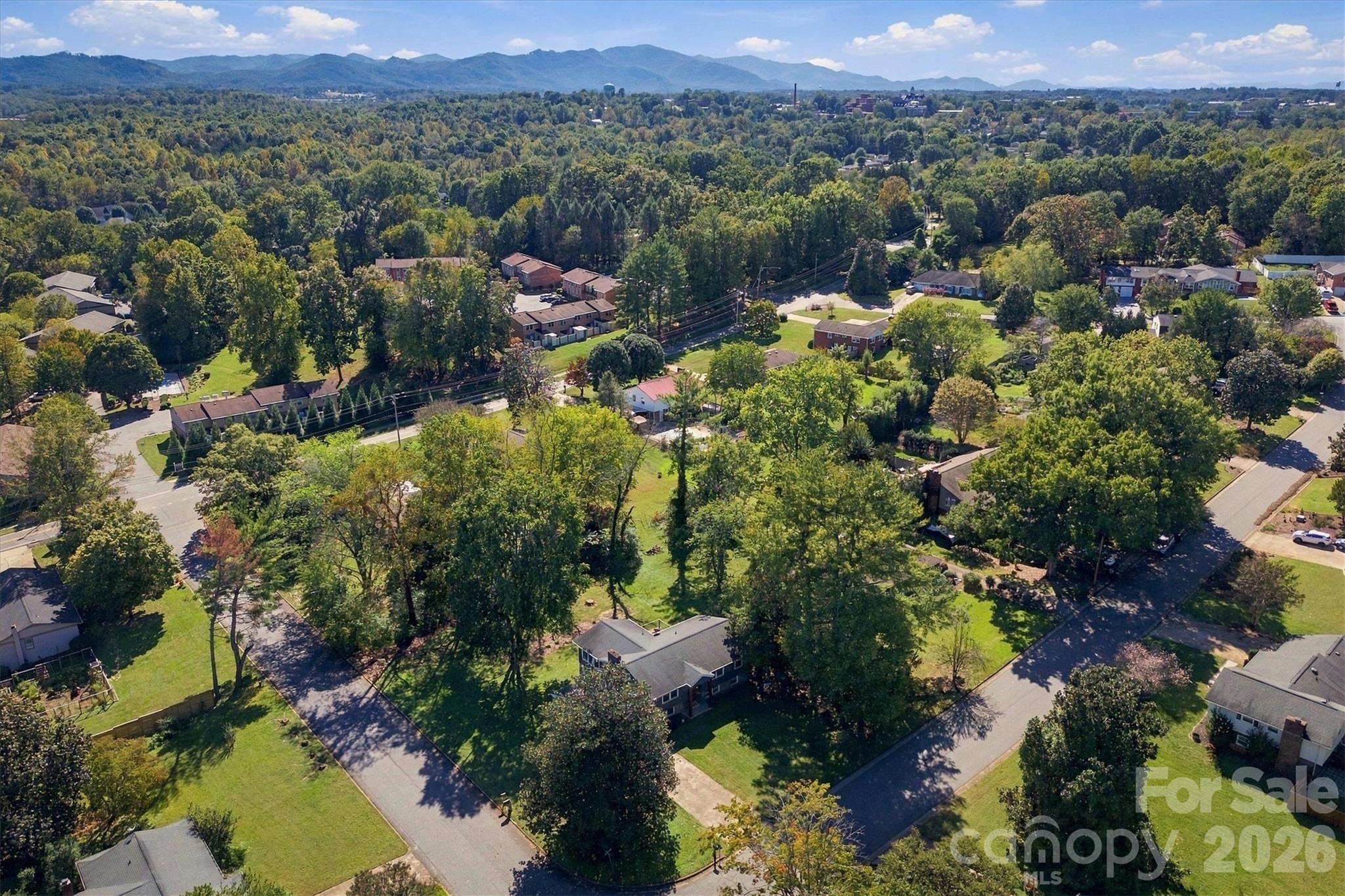 108 Inglewood Drive Property Photo 41