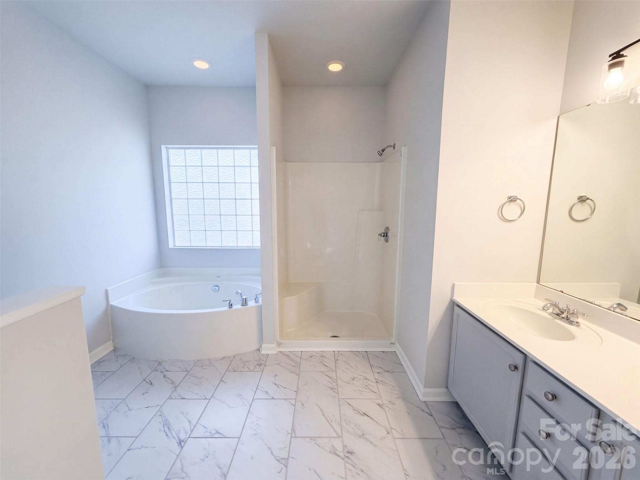 2090 Audubon Drive Property Photo 14