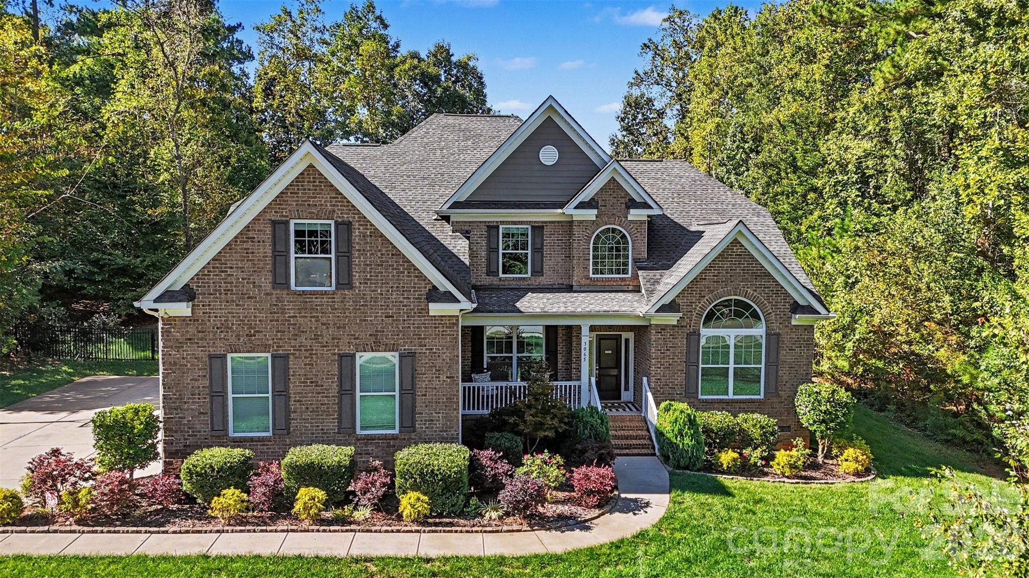 3065 Foggy Hollow Lane Property Photo 4