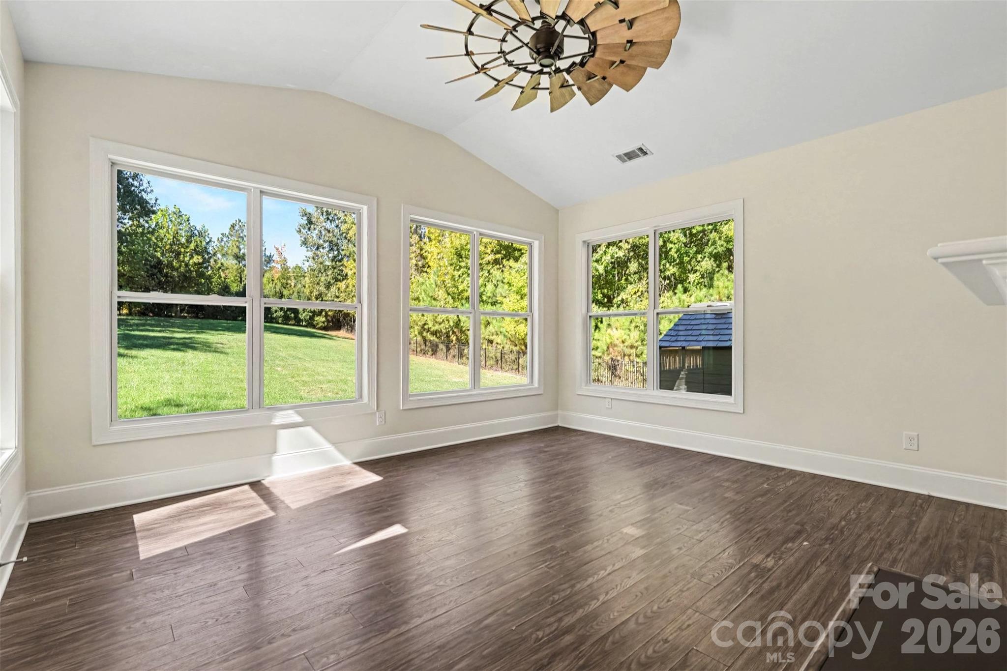 3065 Foggy Hollow Lane Property Photo 12
