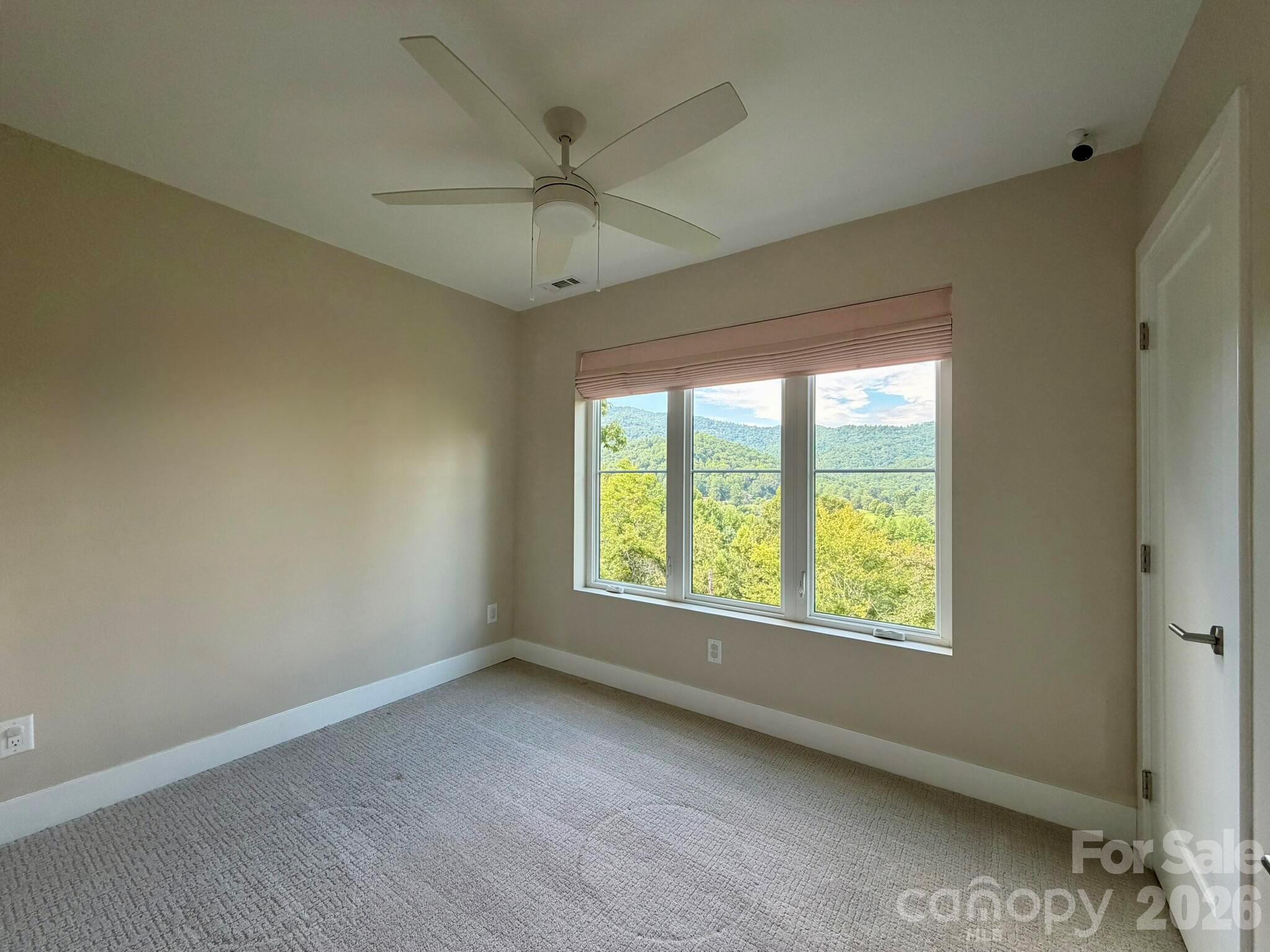 70 Knobby Lane Property Photo 27