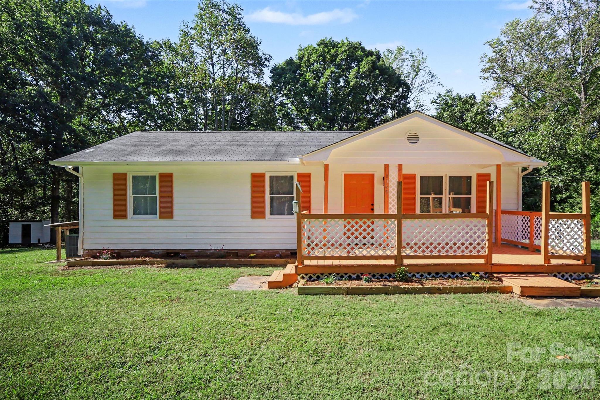 1369 C E Stewart Road Property Photo 3