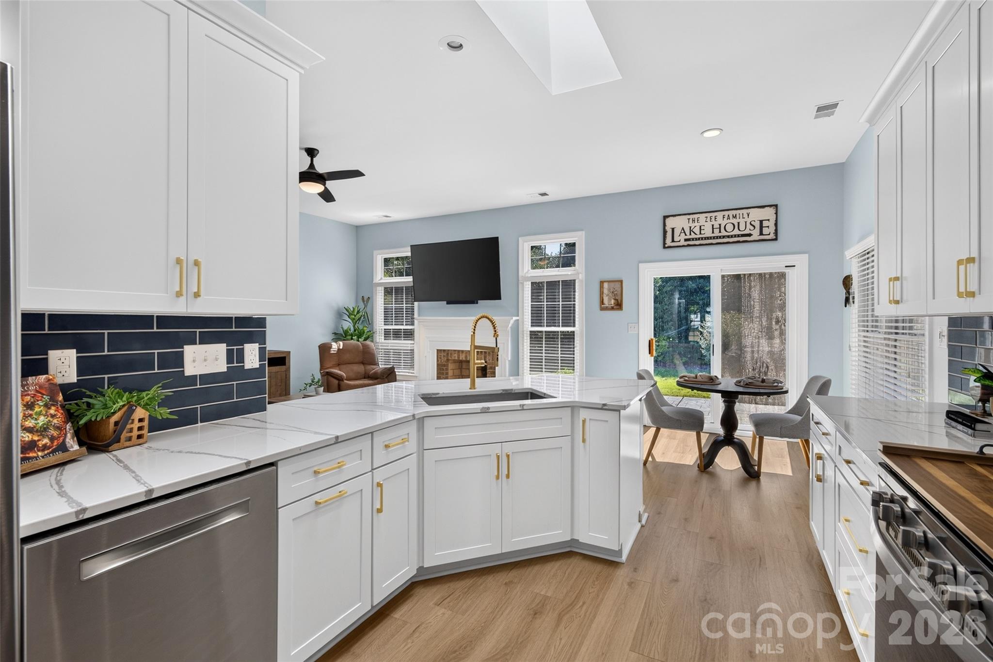 17214 Chardonnay Court Property Photo 6
