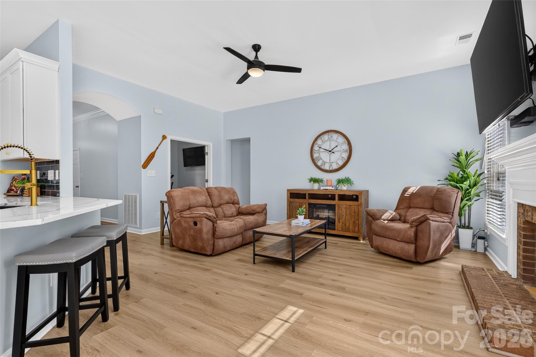 17214 Chardonnay Court Property Photo 12