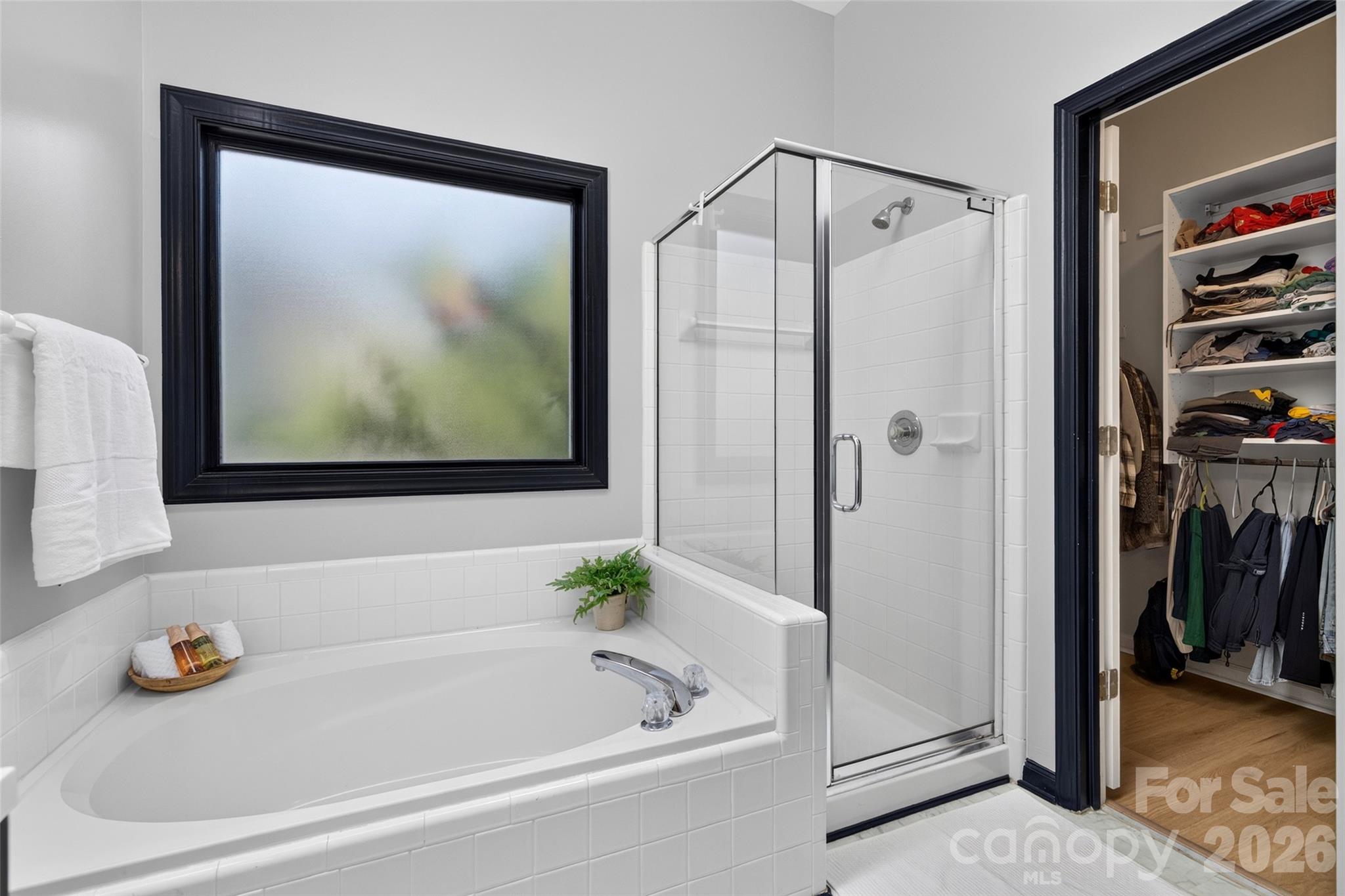 17214 Chardonnay Court Property Photo 18