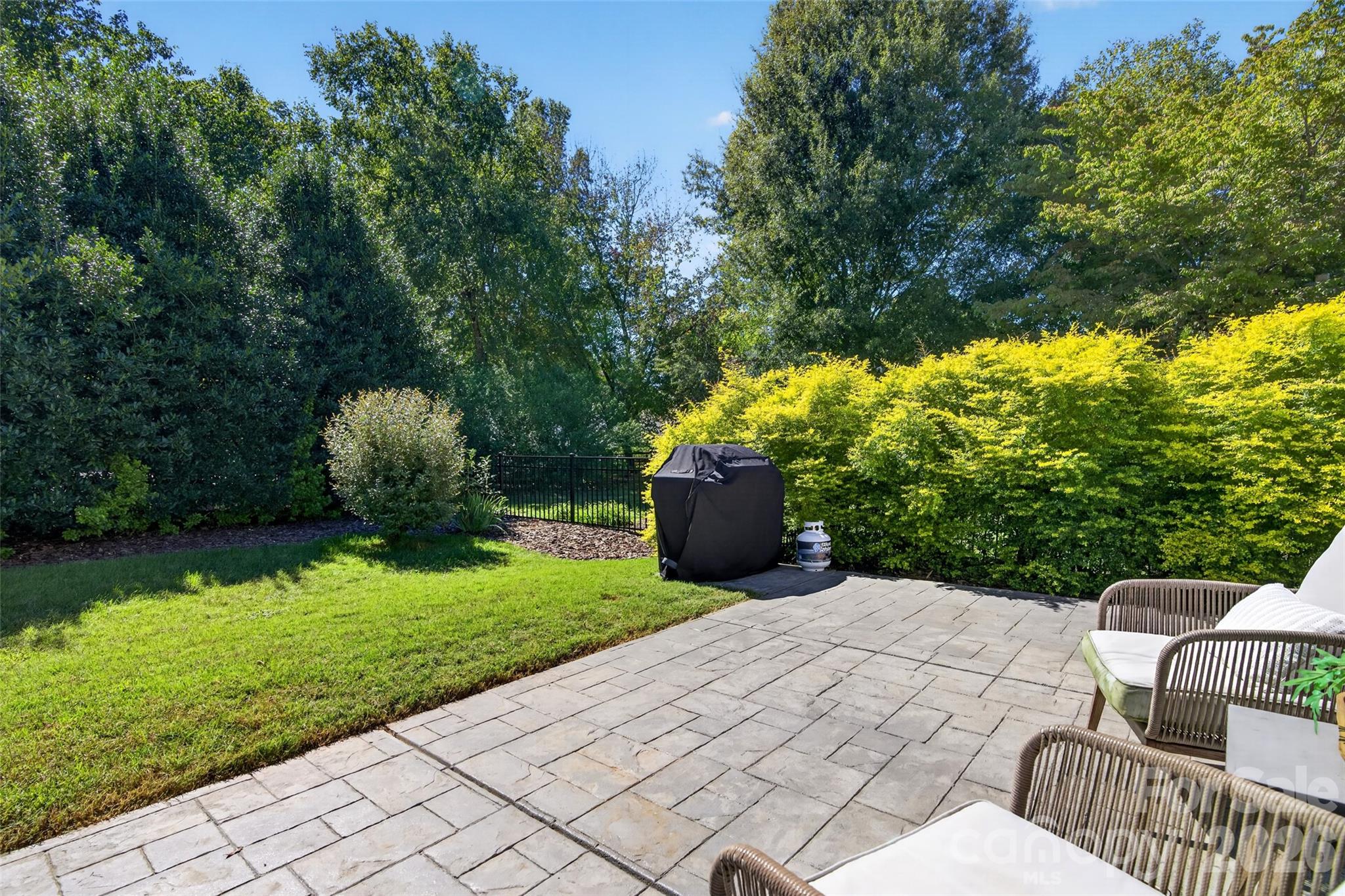 17214 Chardonnay Court Property Photo 24