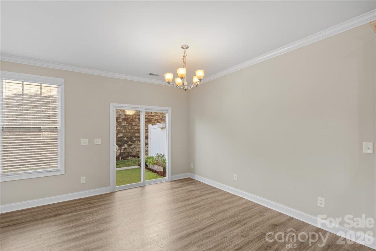 6556 Harris River Way Property Photo 10