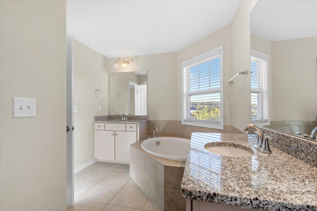 6556 Harris River Way Property Photo 20
