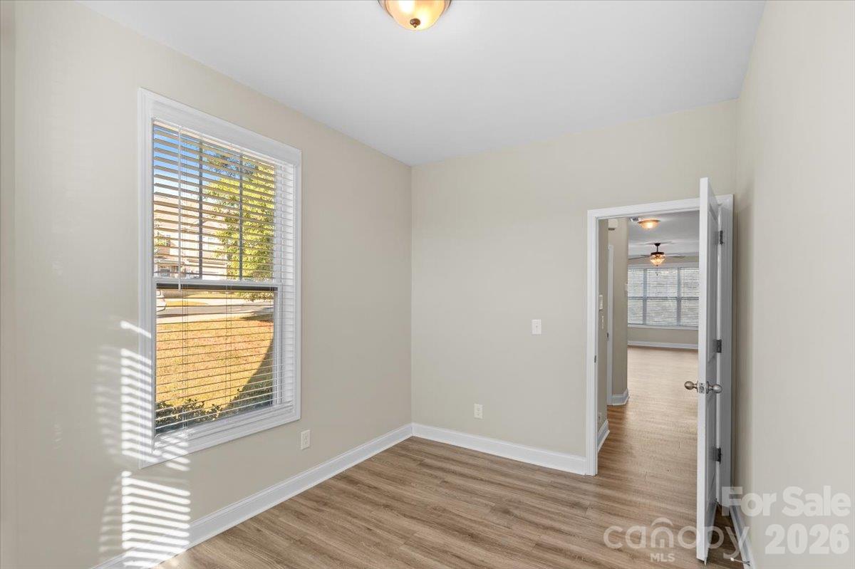6556 Harris River Way Property Photo 25