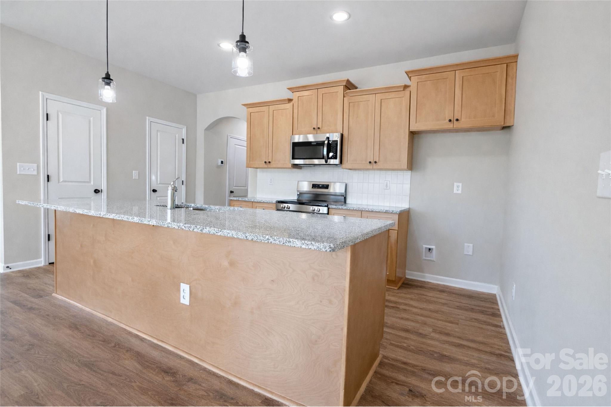3107 Aberleaf Lane Property Photo 6