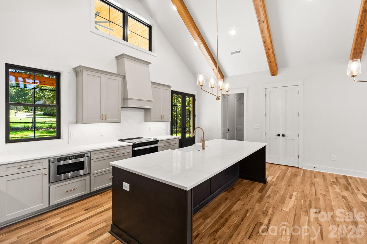 1922 Clay Hill Lane Property Photo 12