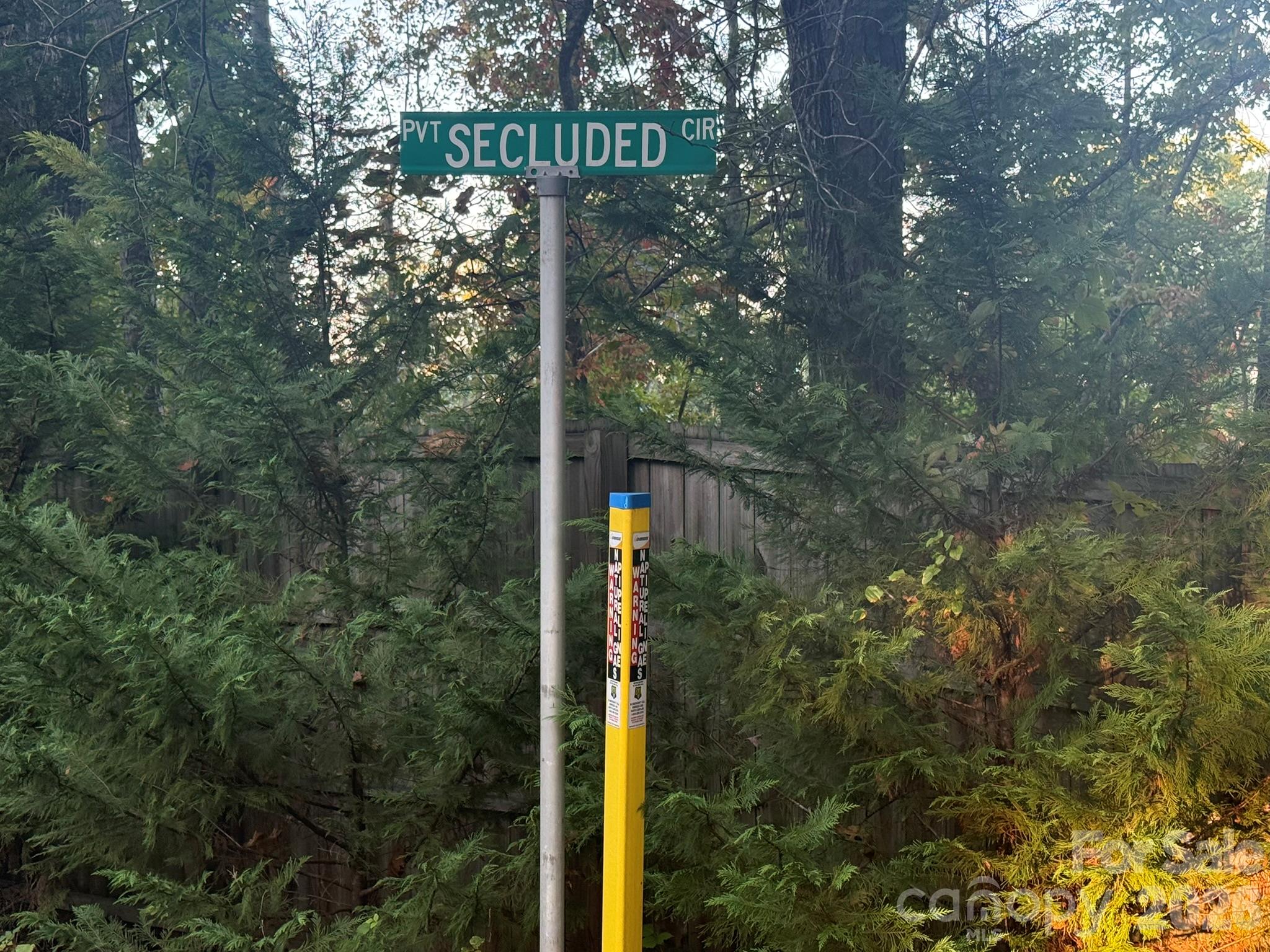 V/l Secluded Circle Property Photo 47