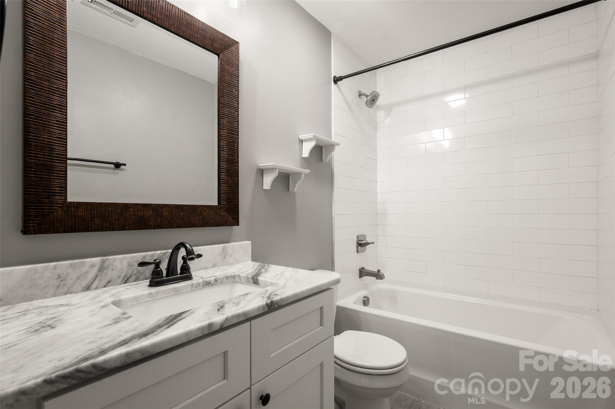 4238 Dowling Drive Property Photo 16