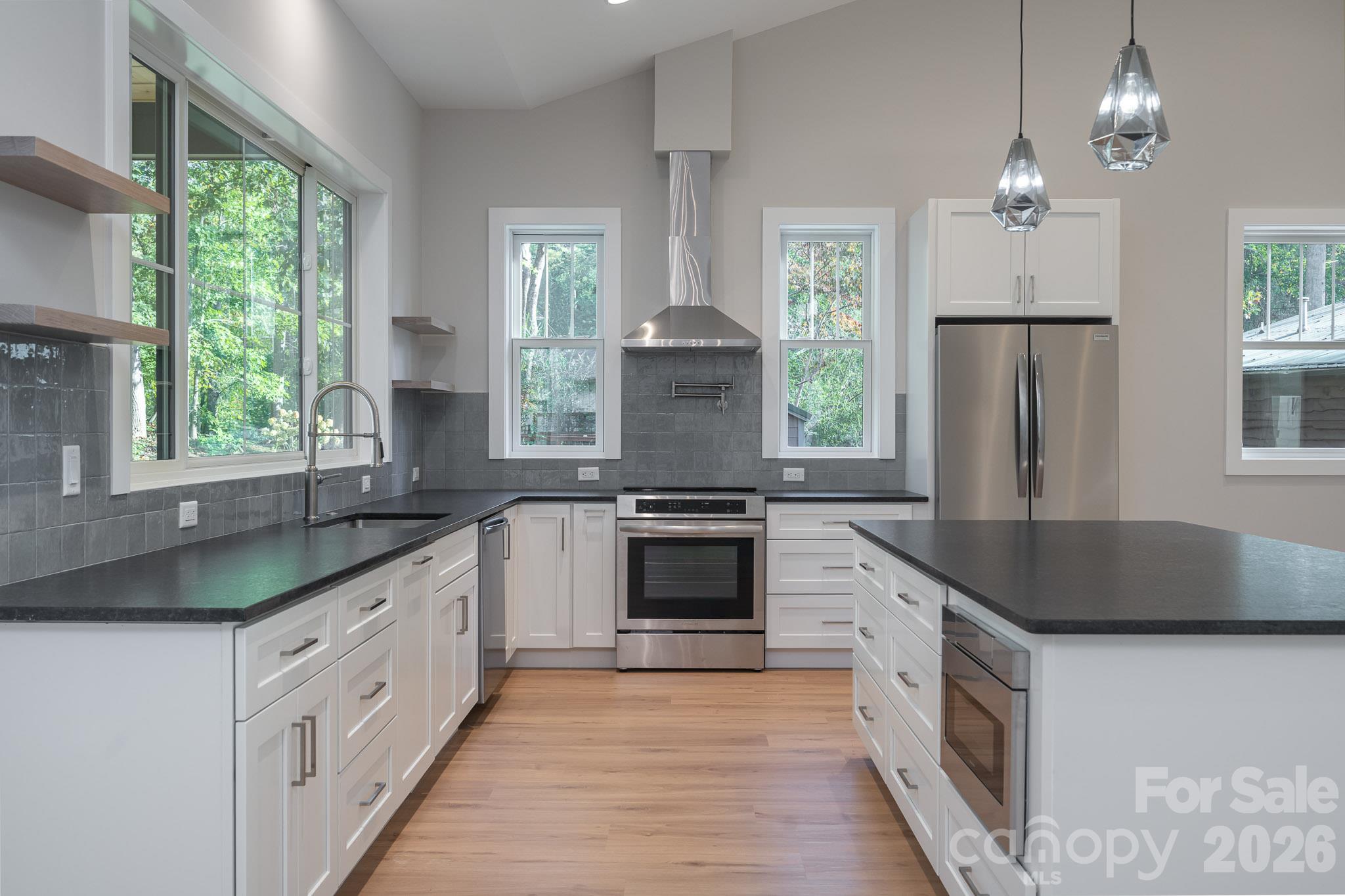 140 Walnut Street Property Photo 20