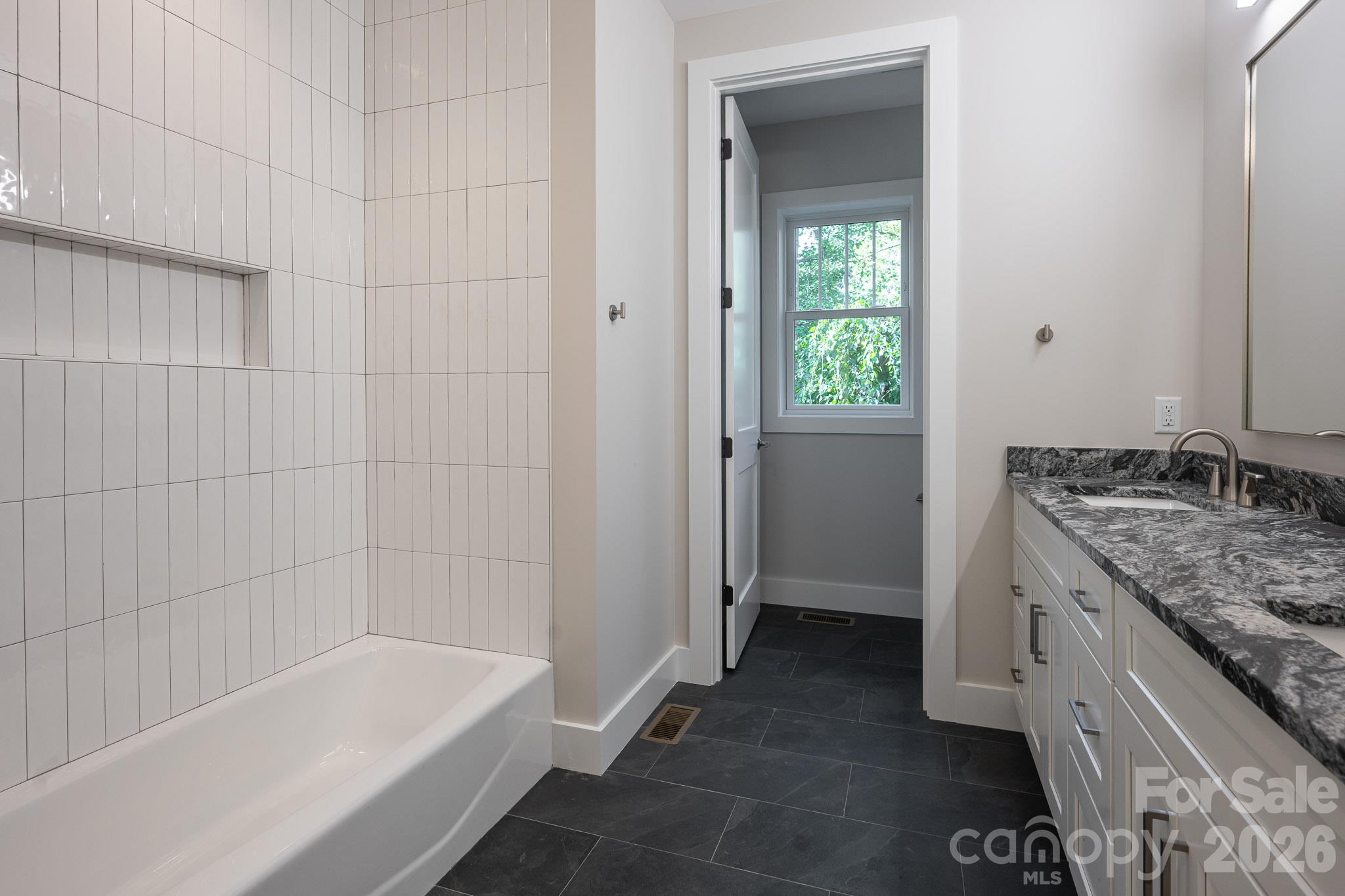 140 Walnut Street Property Photo 35