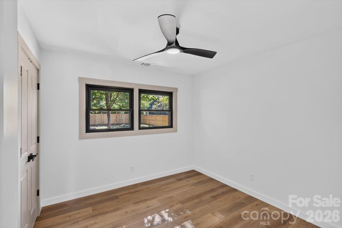 3921 Havenwood Road Property Photo 17