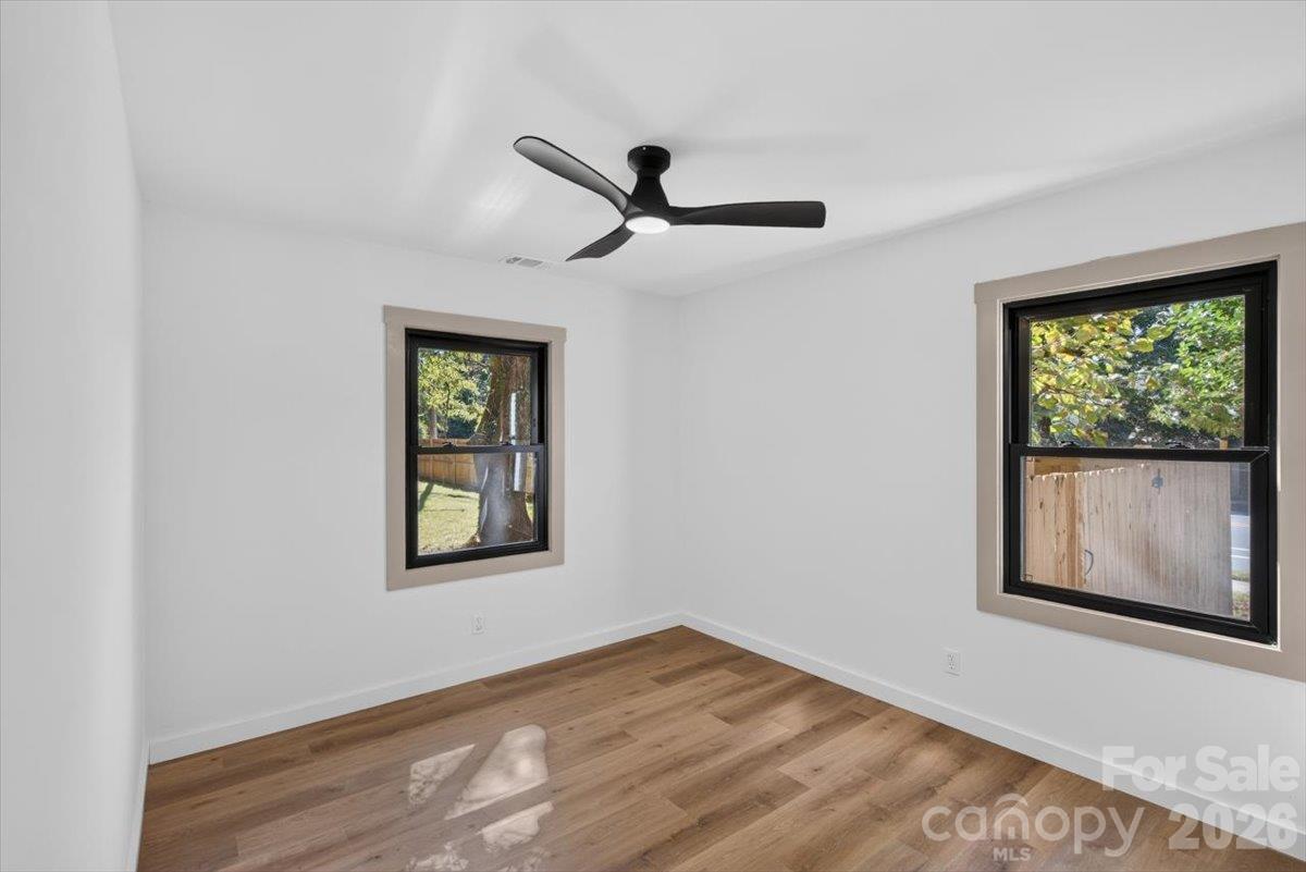 3921 Havenwood Road Property Photo 19