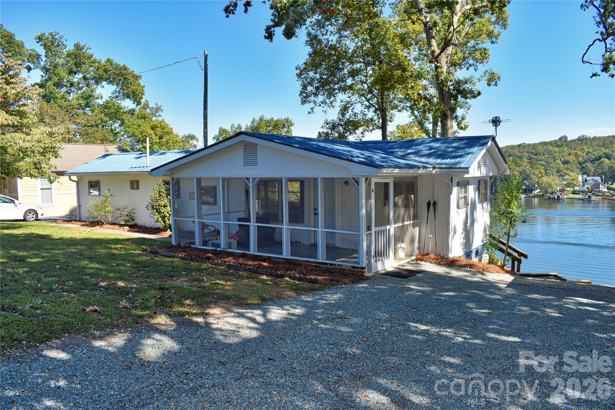 1026 Pinehaven Drive 167 & 168 Property Photo 1