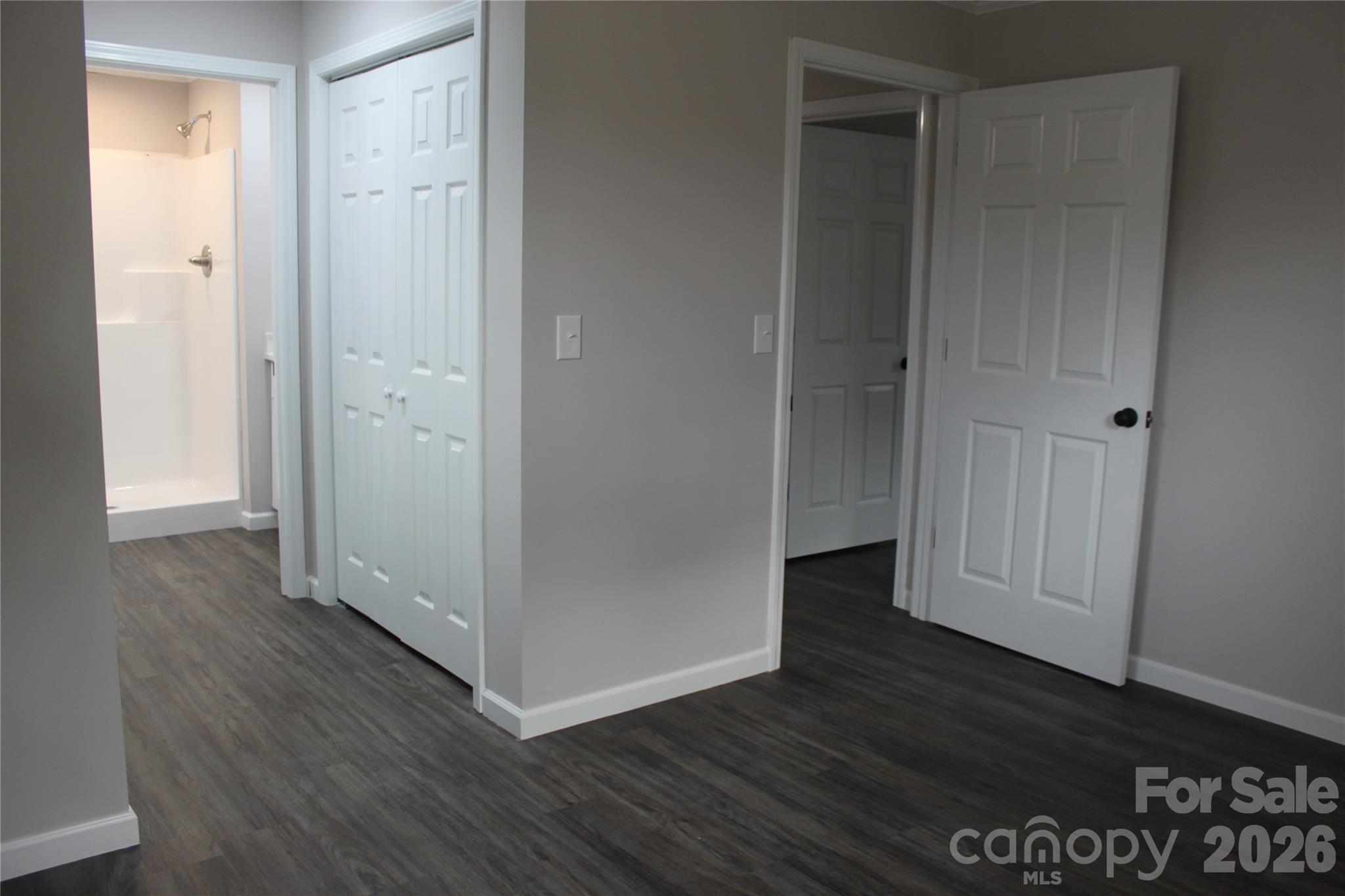 194 Crescent Drive Property Photo 32