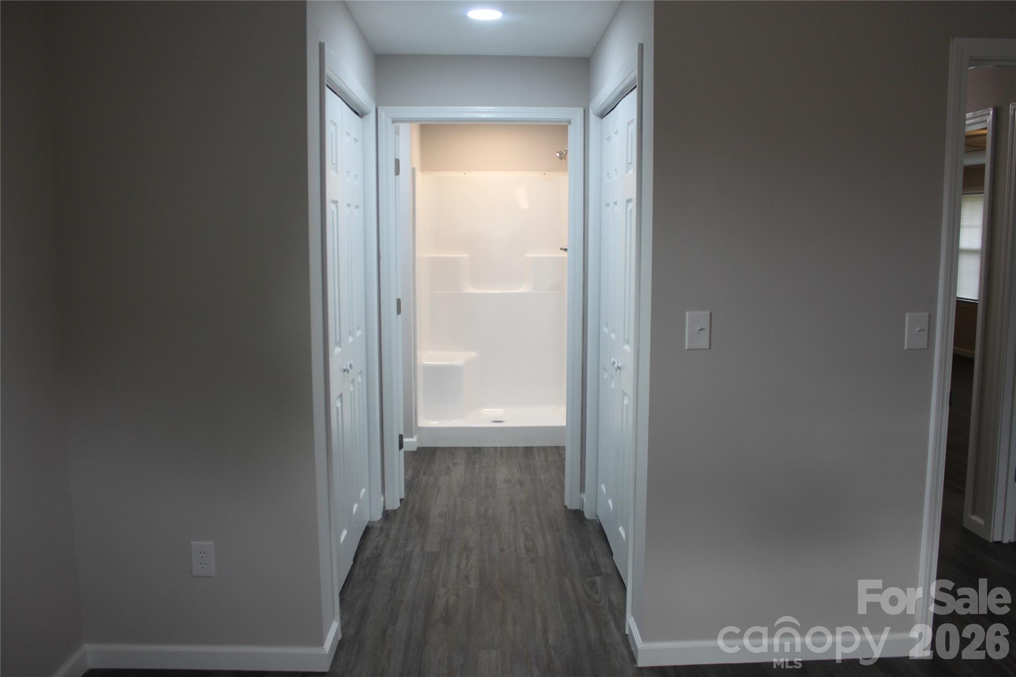 194 Crescent Drive Property Photo 33