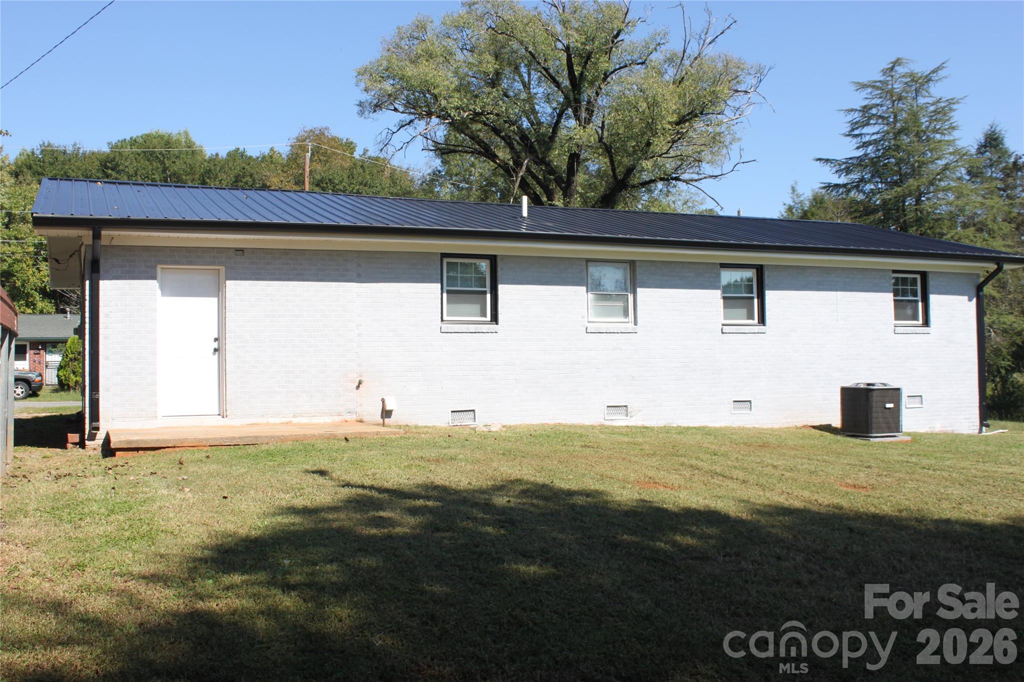 194 Crescent Drive Property Photo 42