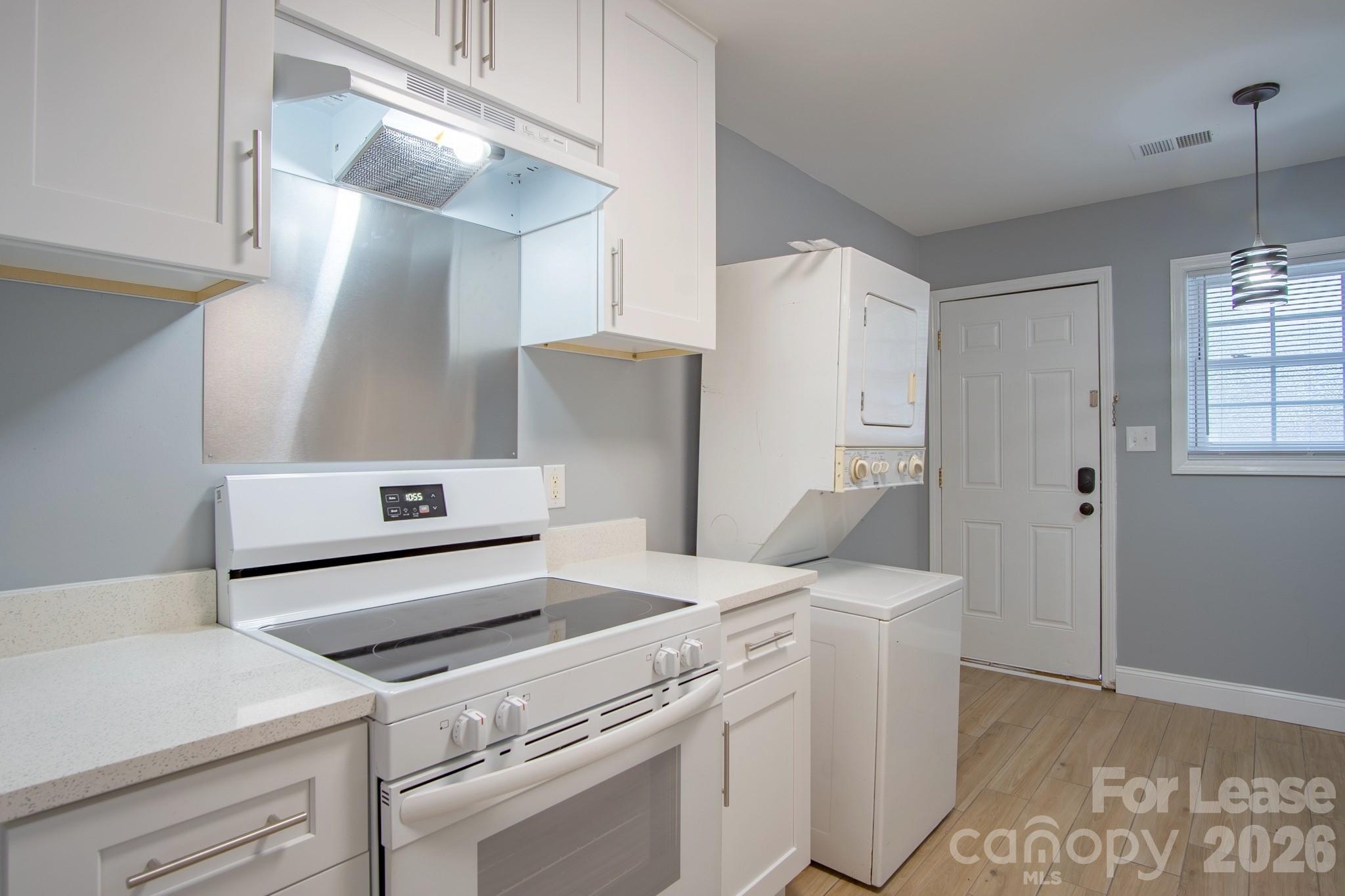 3519 Benard Avenue 4 Property Photo 7