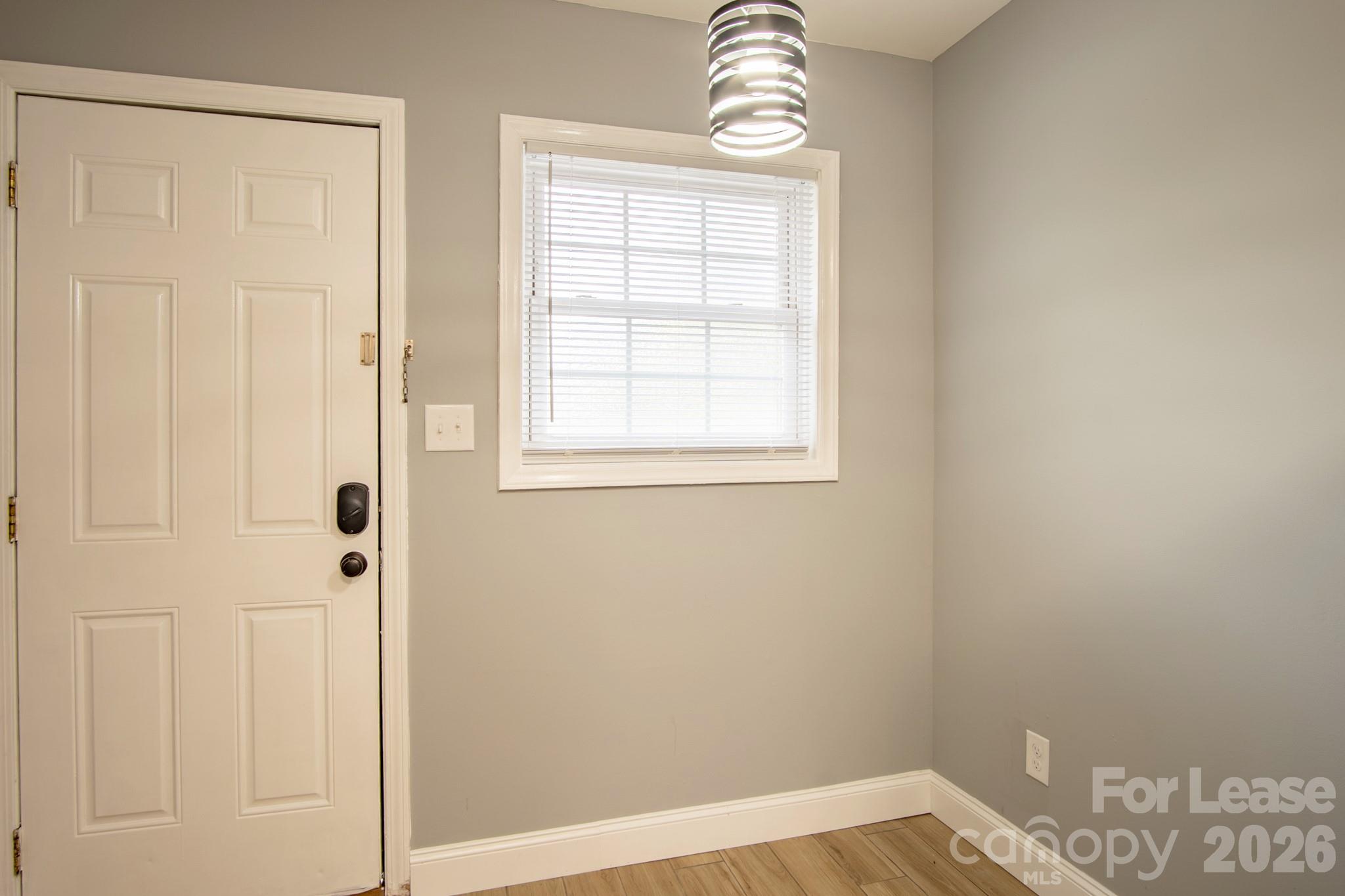 3519 Benard Avenue 4 Property Photo 8