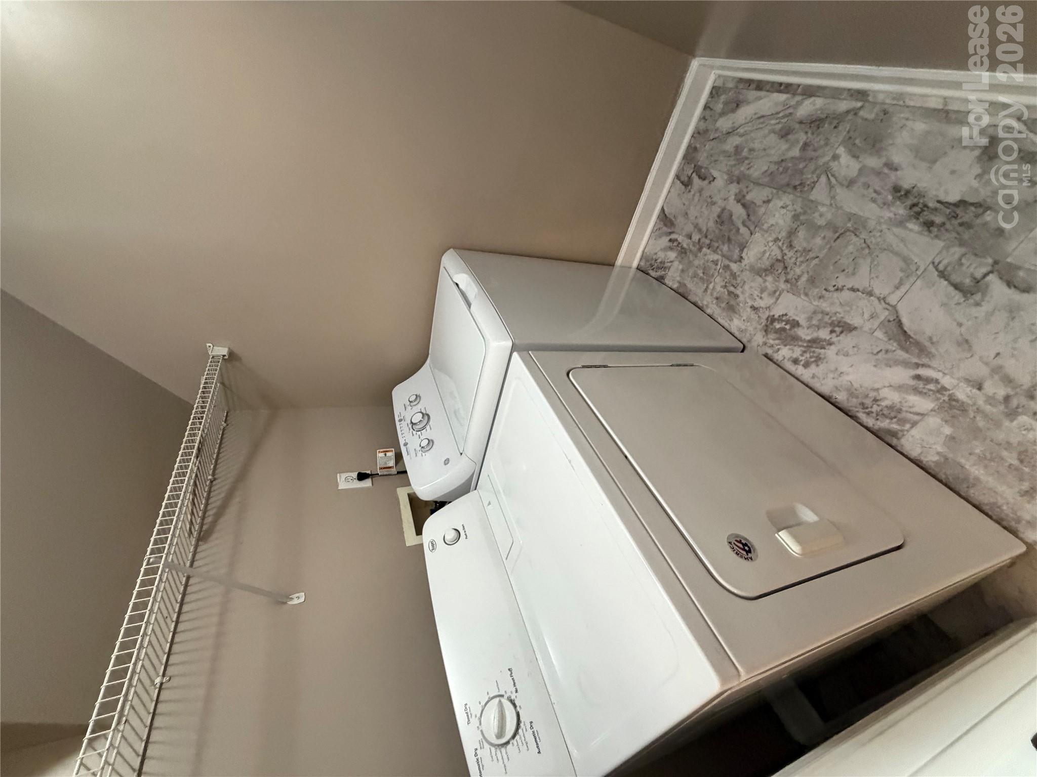 11025 Dundarrach Lane Property Photo 16