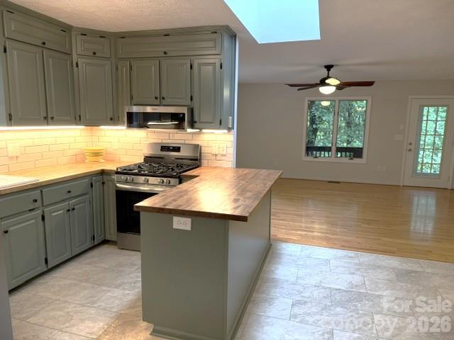 177 Natural Trail Property Photo 5