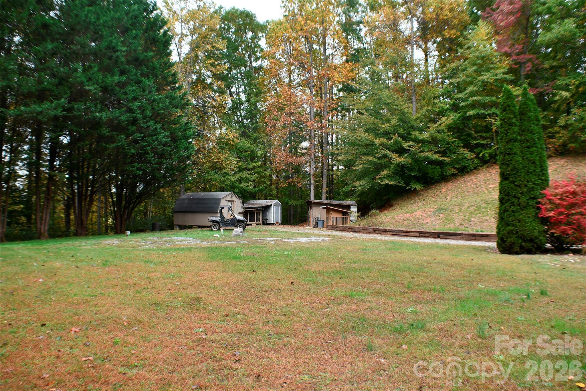 177 Natural Trail Property Photo 18