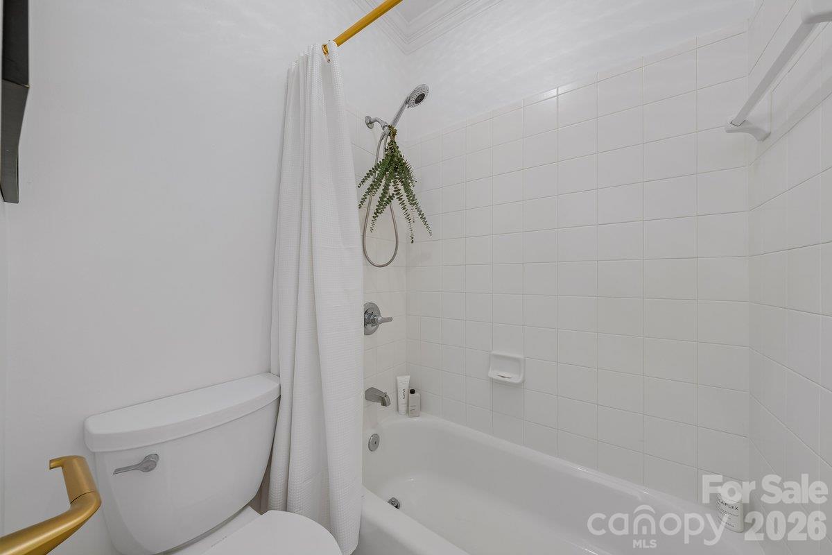433 Wilby Drive Property Photo 15