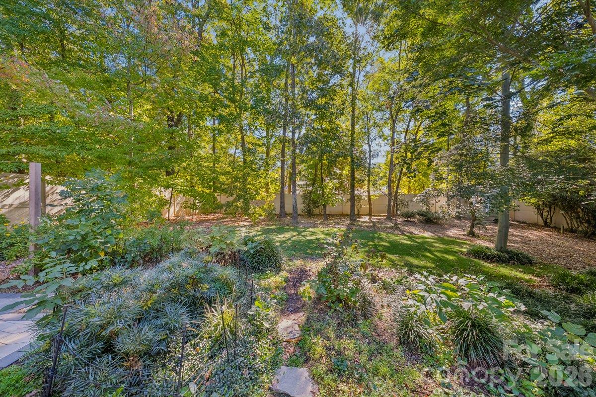 433 Wilby Drive Property Photo 25