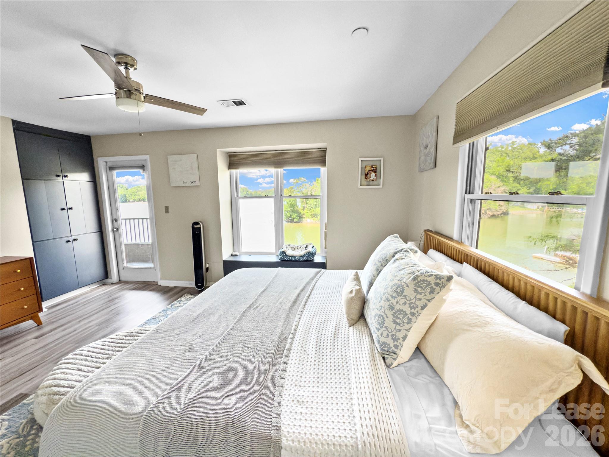 9808 Emerald Point Drive 4 Property Photo 3