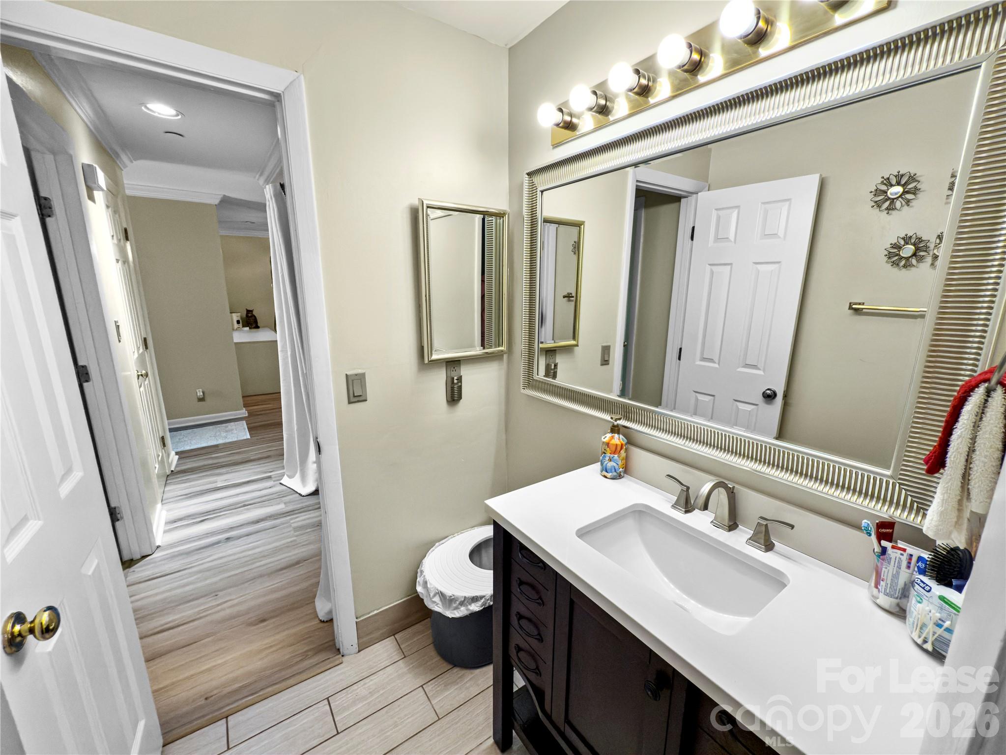 9808 Emerald Point Drive 4 Property Photo 12