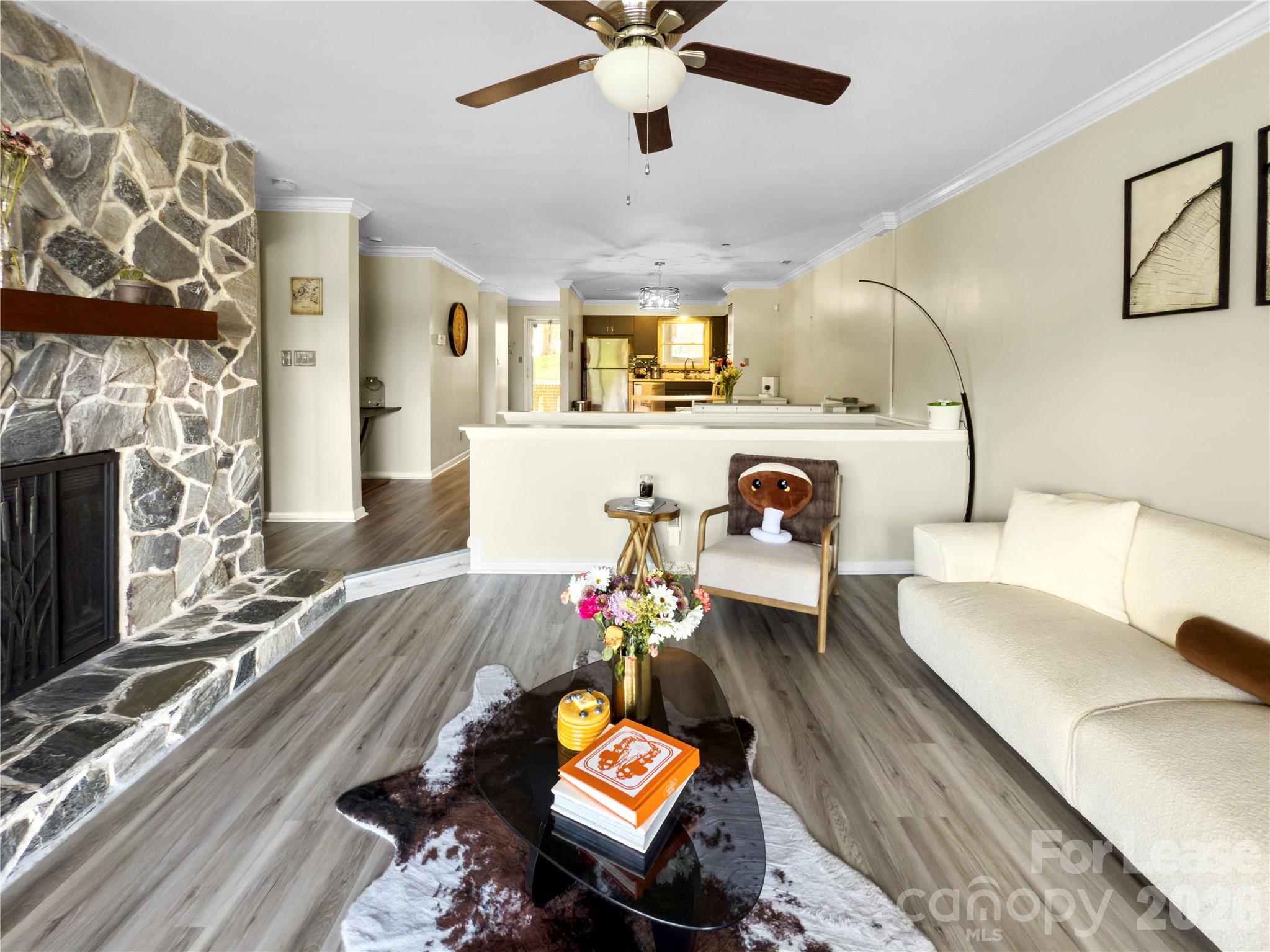 9808 Emerald Point Drive 4 Property Photo 23
