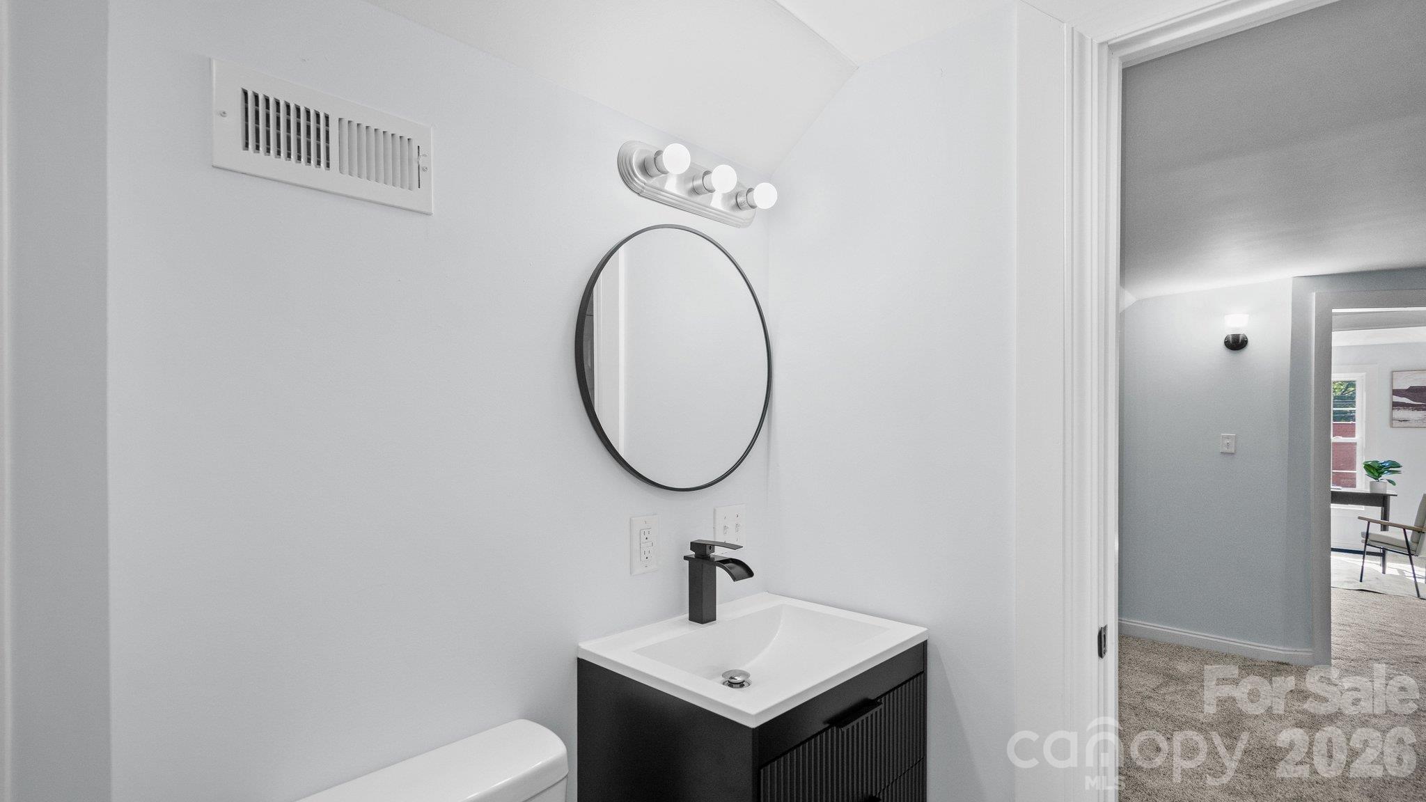 604 Oak Street Property Photo 24