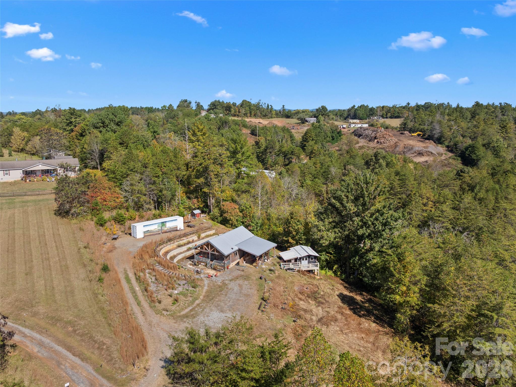 115 Upper Calm Drive Property Photo 2